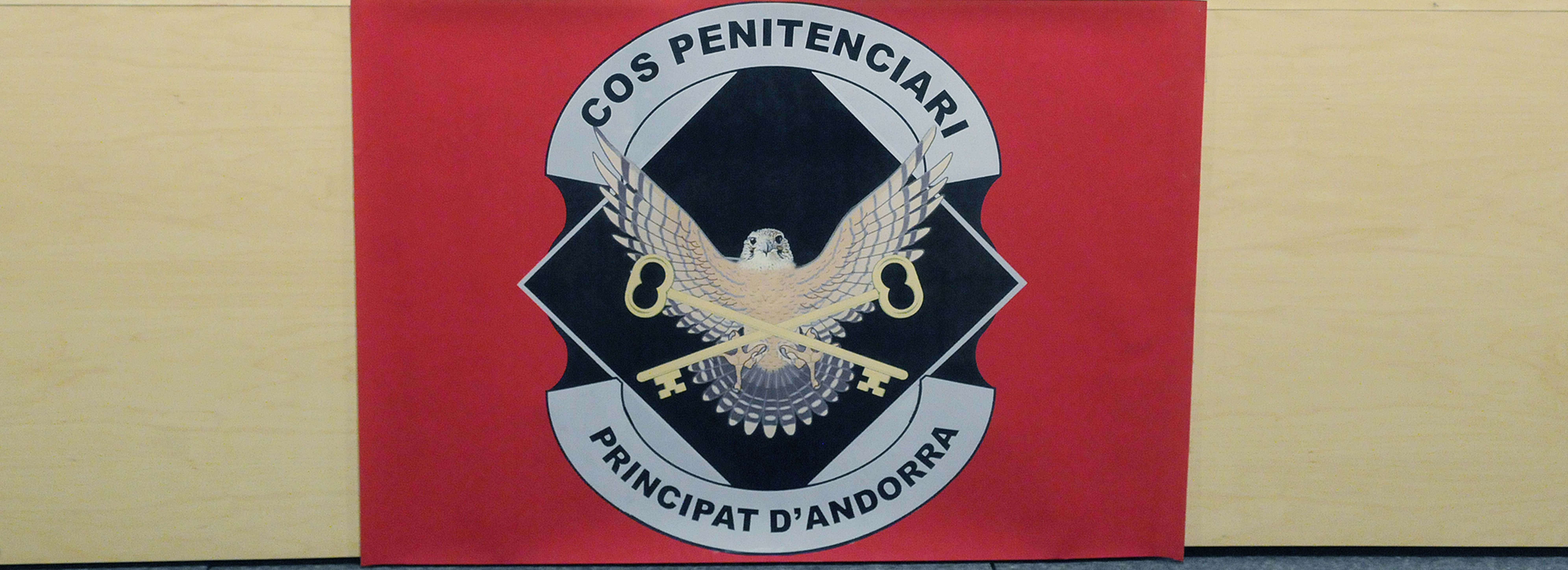 L'escut del cos penitenciari. L'escut del cos penitenciari.