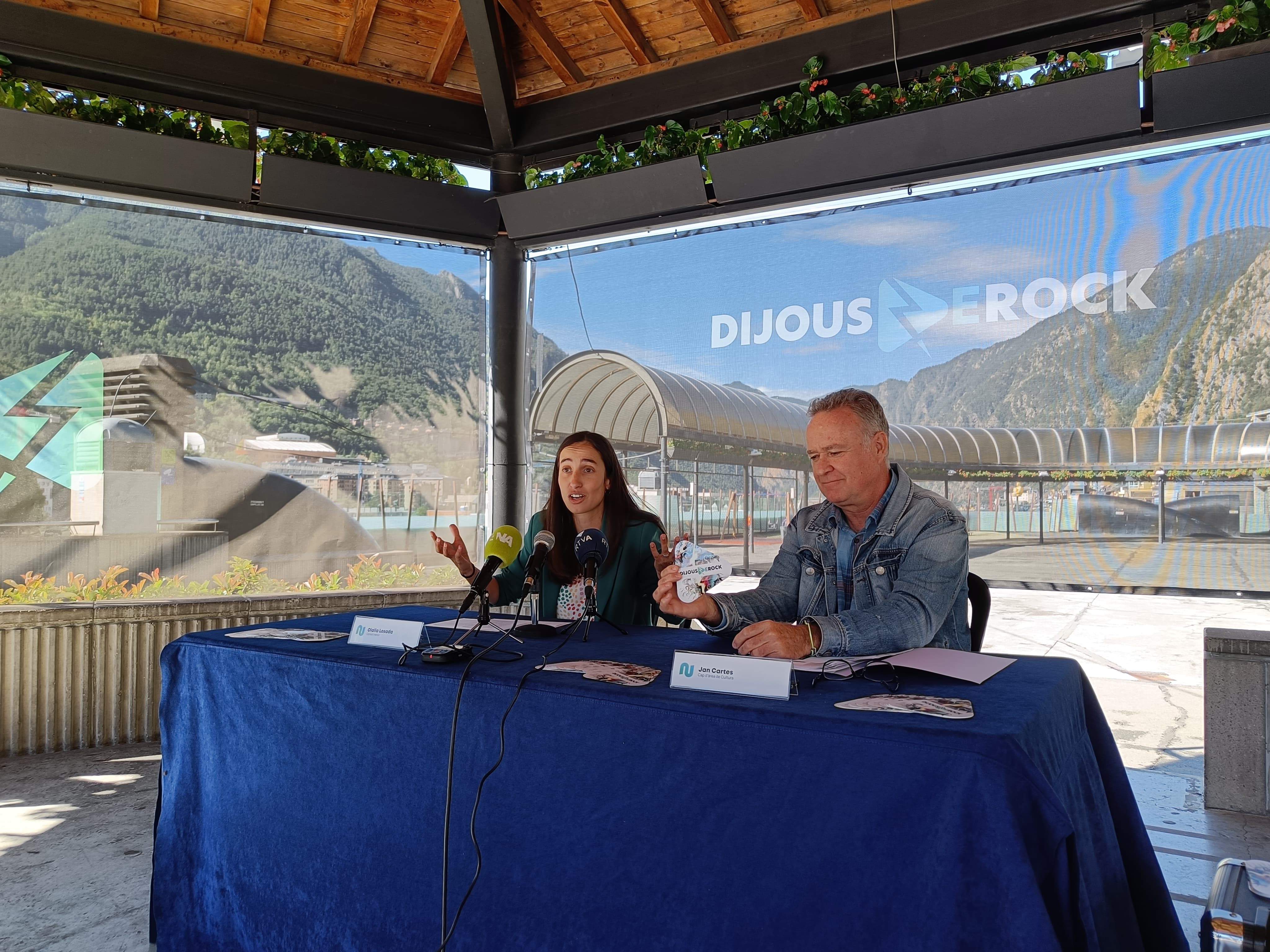 Olalla Losada i Jan Cartes durant la roda de premsa de presentació del 'Dijousderock'.
