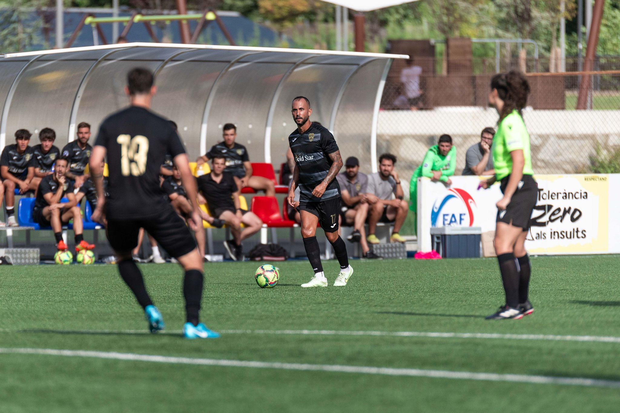 Després de passar per Bèlgica, Canadà, Qatar, EE.UU. i la Índia, entre d'altres, Víctor Vázquez ha aterrat aquest curs al Principat.