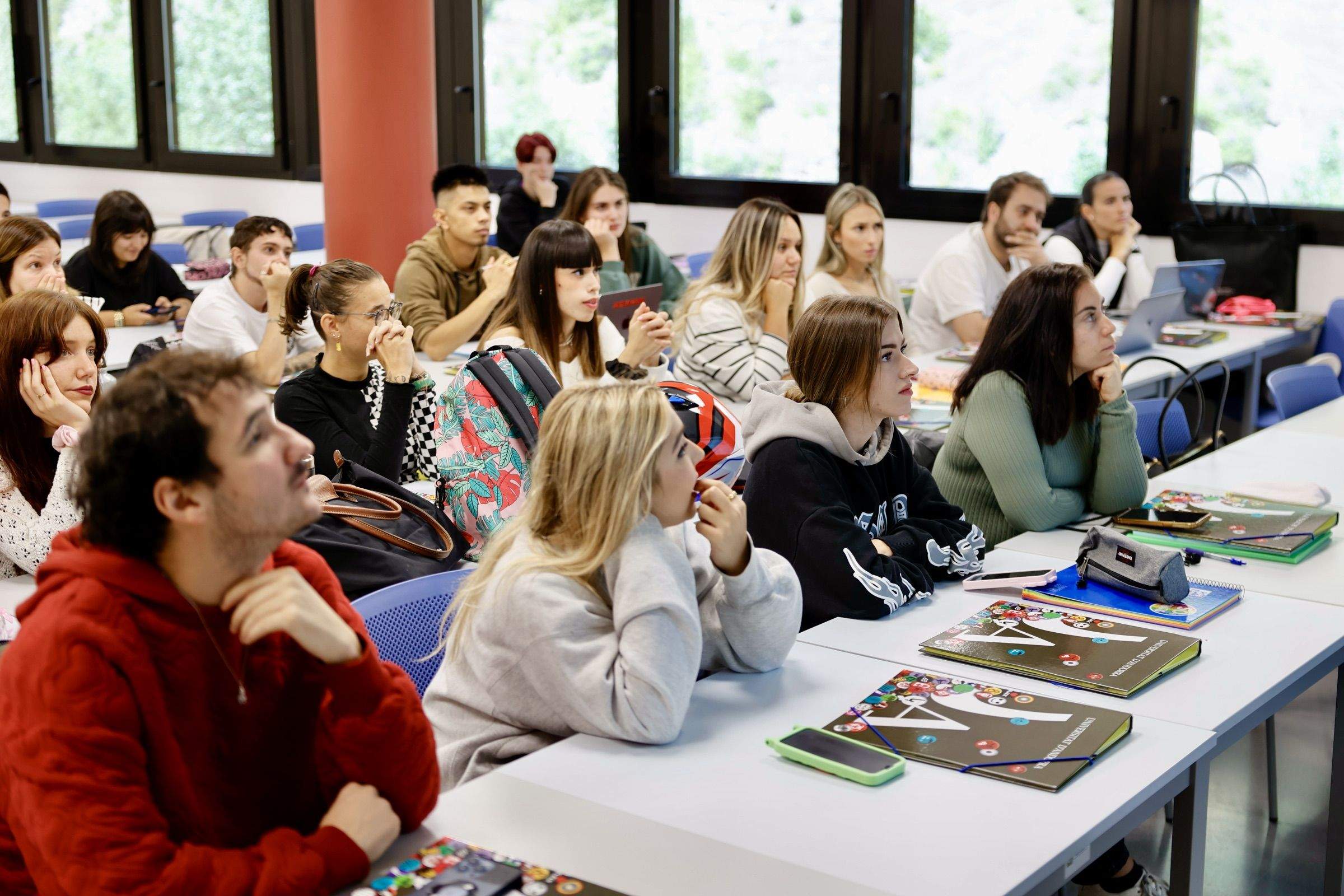 Una sessió d'acollida de nous estudiants de l’UdA uns cursos enrere.