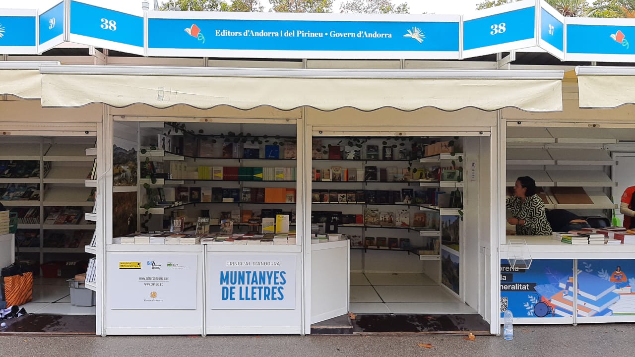 L'estand a la Setmana del llibre en català