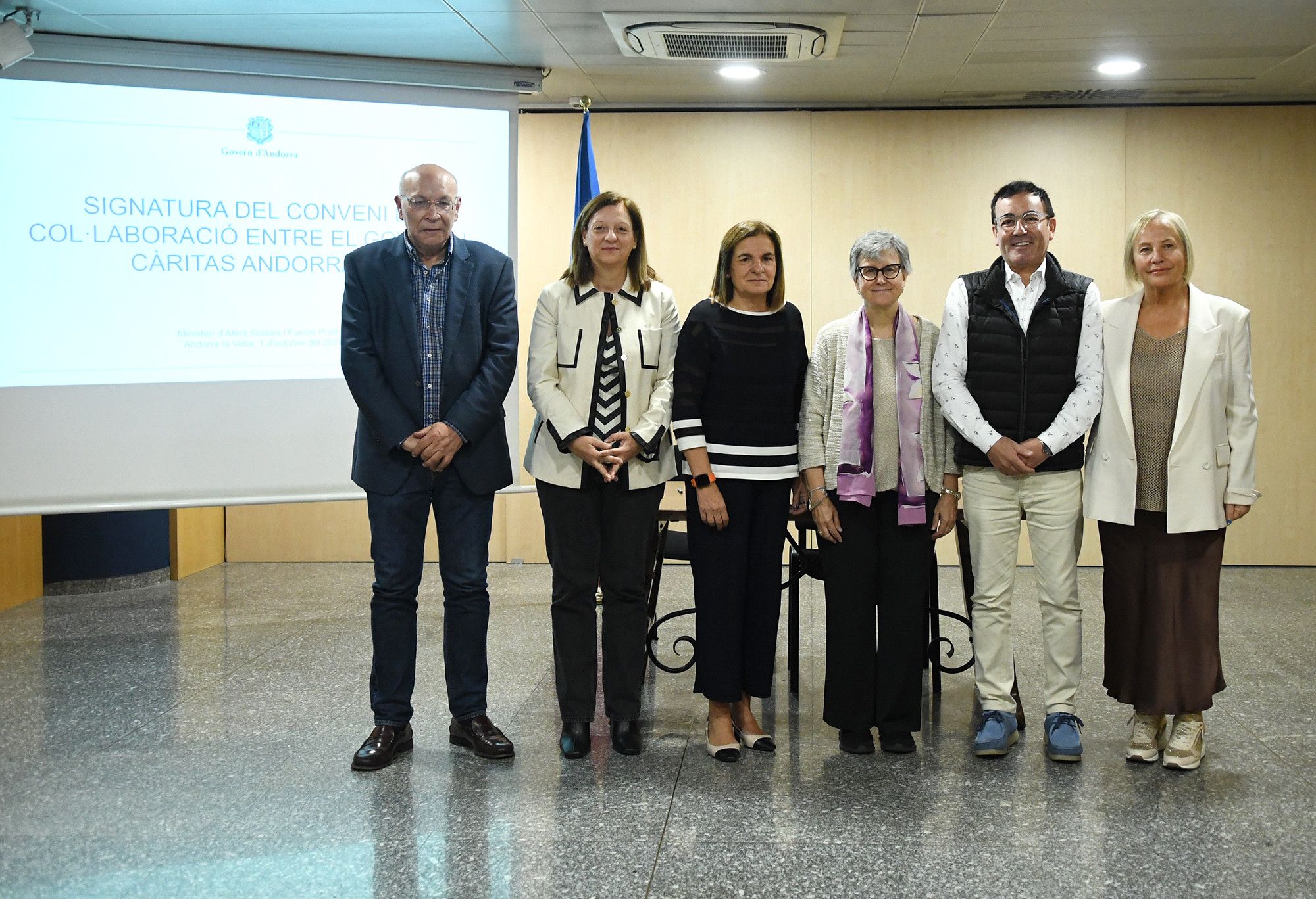 L'acte de signatura del conveni.