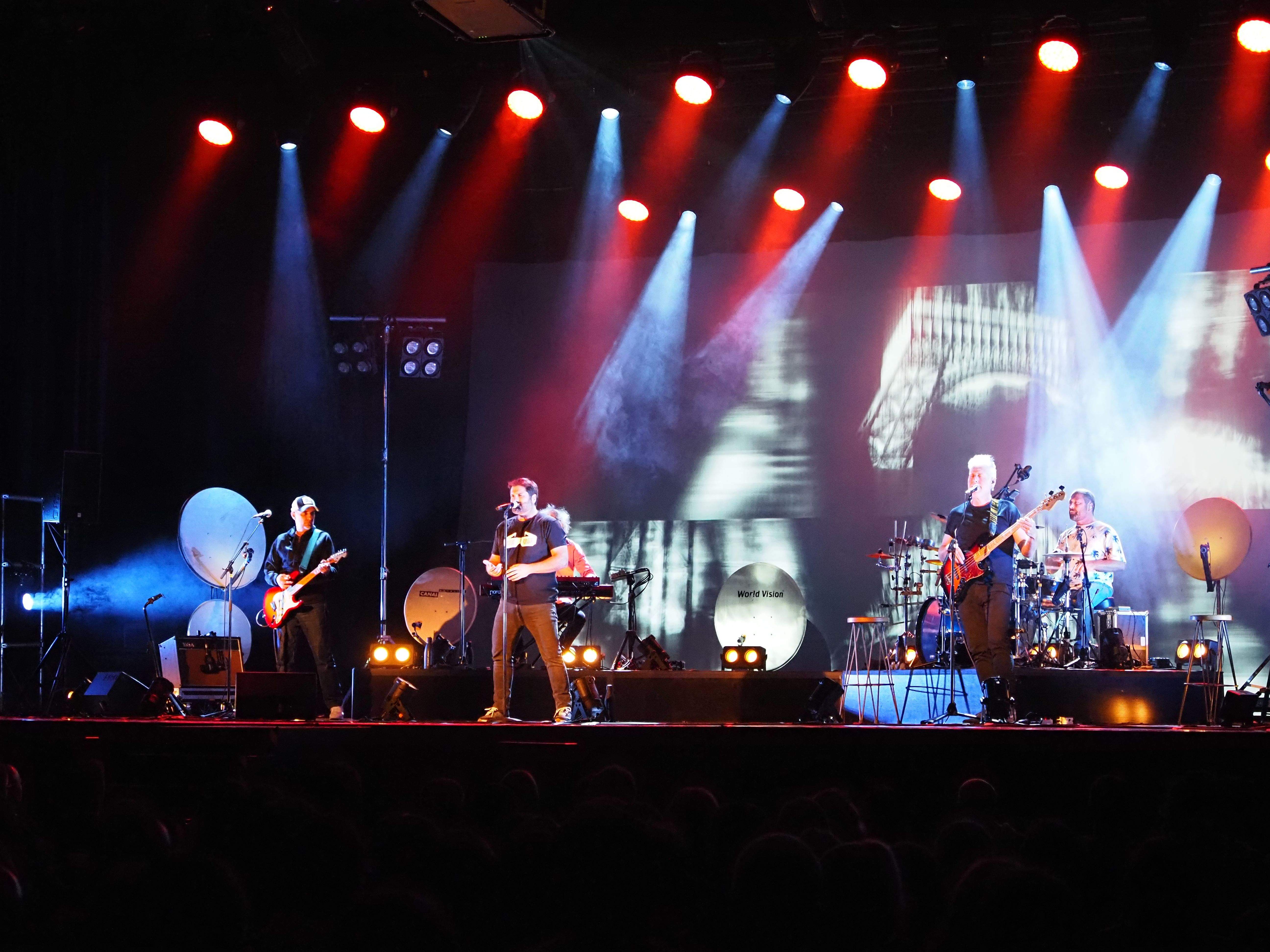 Un instant del concert d’Antònia Font al Prat del Roure.