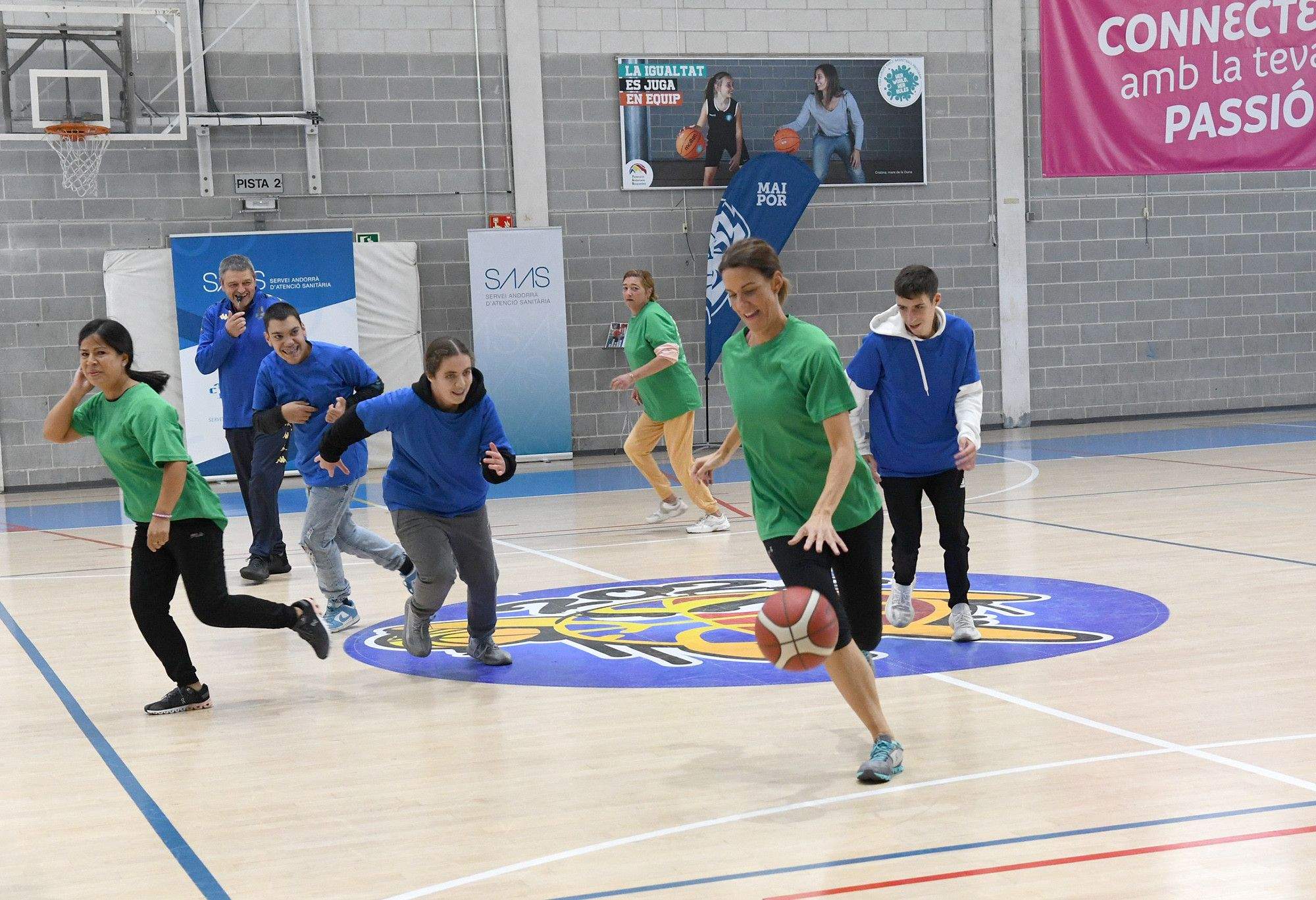 Un moment del partit de bàsquet que s'ha disputat. Un moment del partit de bàsquet que s'ha disputat.