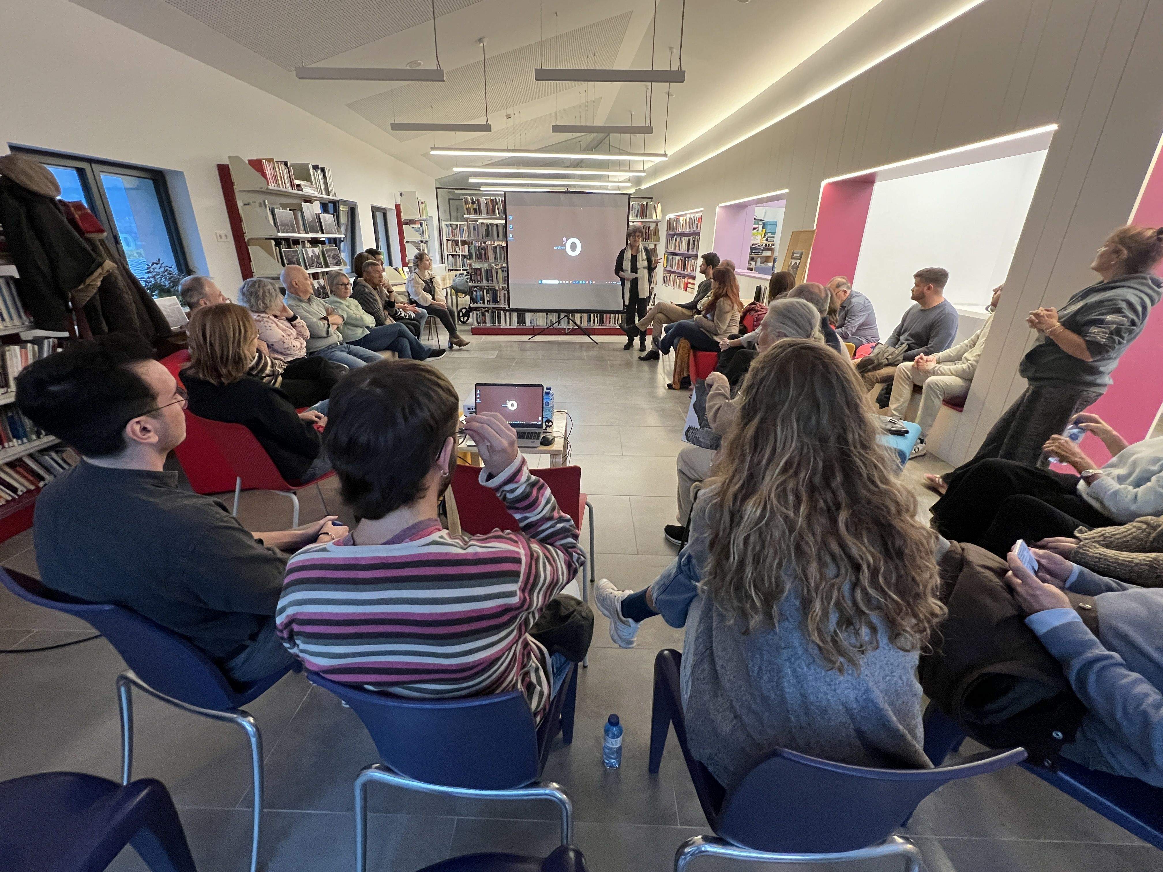 Un moment de la presentació del projecte 'Faveles de luxe'.