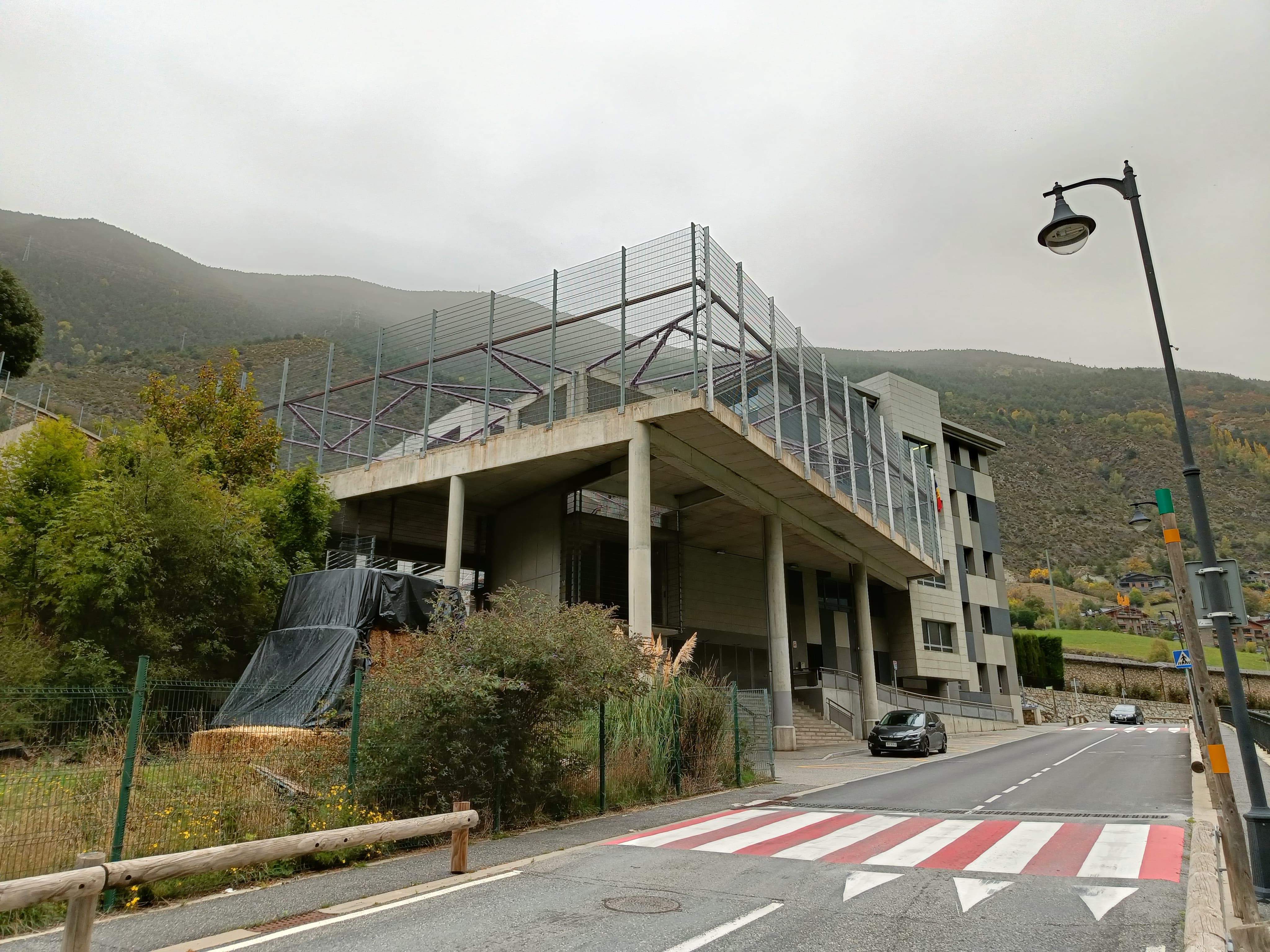 L'escola andorrana de secundària d'Encamp.