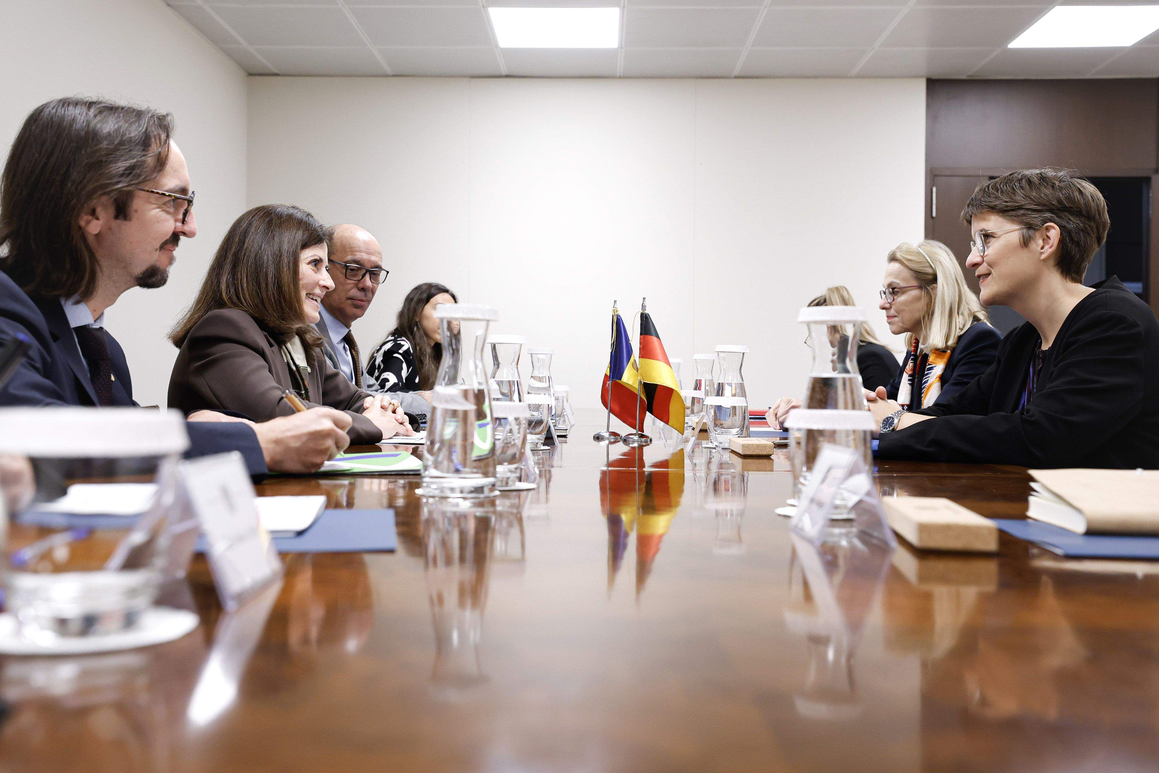 Visita ministra d'Estat per Europa i Clima del Ministeri Federal d'Afers Exteriors d'Alemanya.