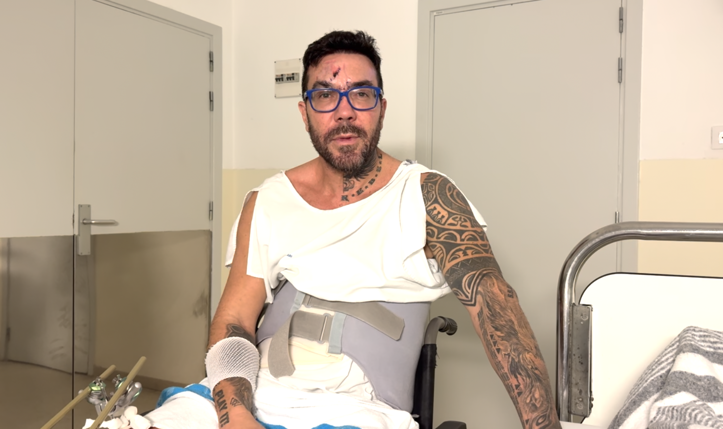 Xavier Caballol donant explicacions des de l'hospital. Xavier Caballol donant explicacions des de l'hospital.