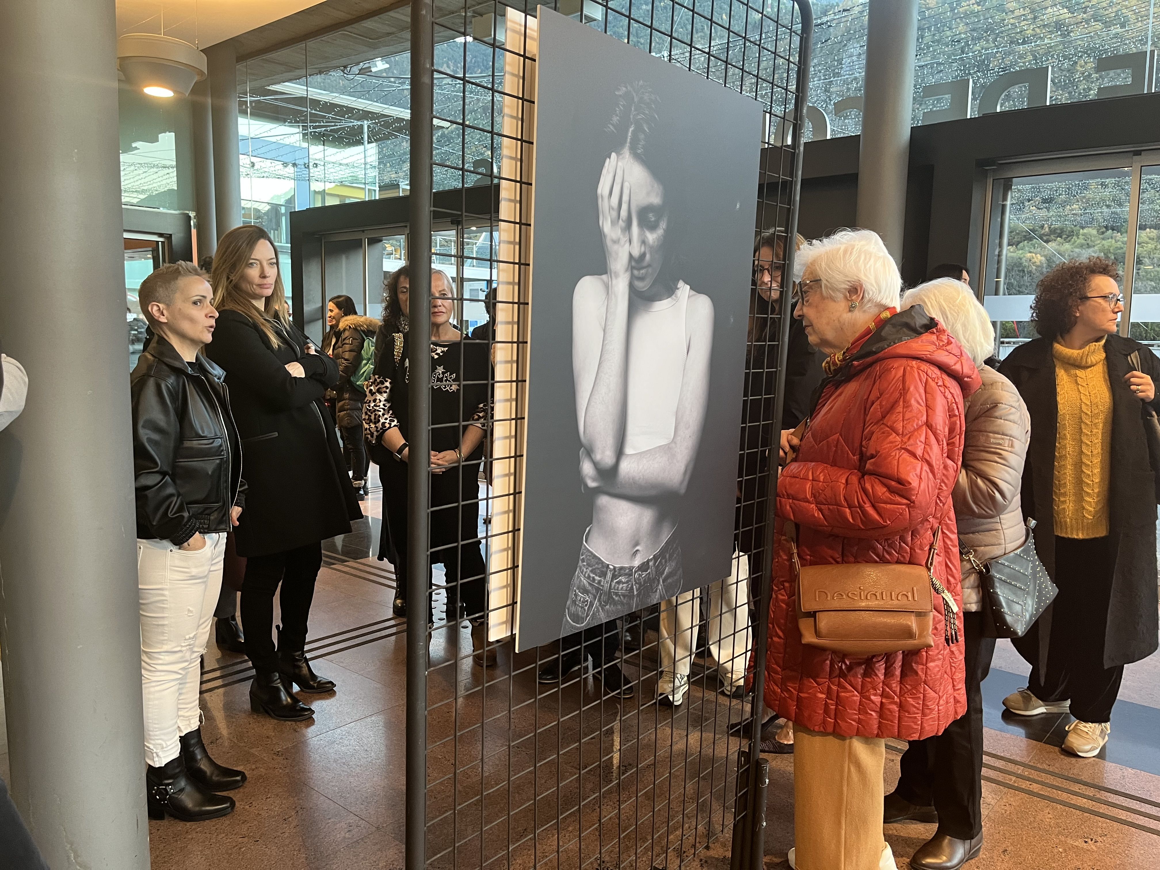 Un moment de la inauguració de ‘L’amor no és l’hòstia’ al Centre de Congressos.