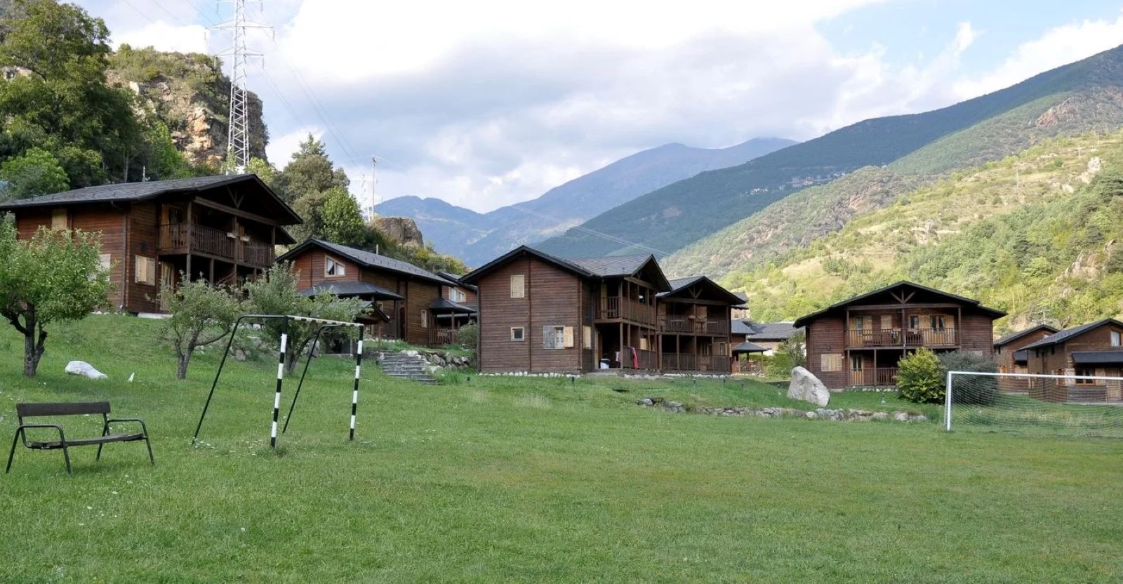 Les instal·lacions del càmping Frontera.