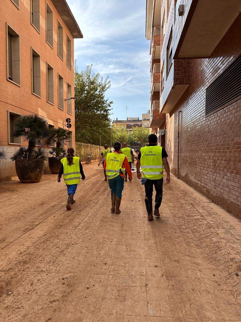 Els voluntaris de l'IPA que es van desplaçar a València.