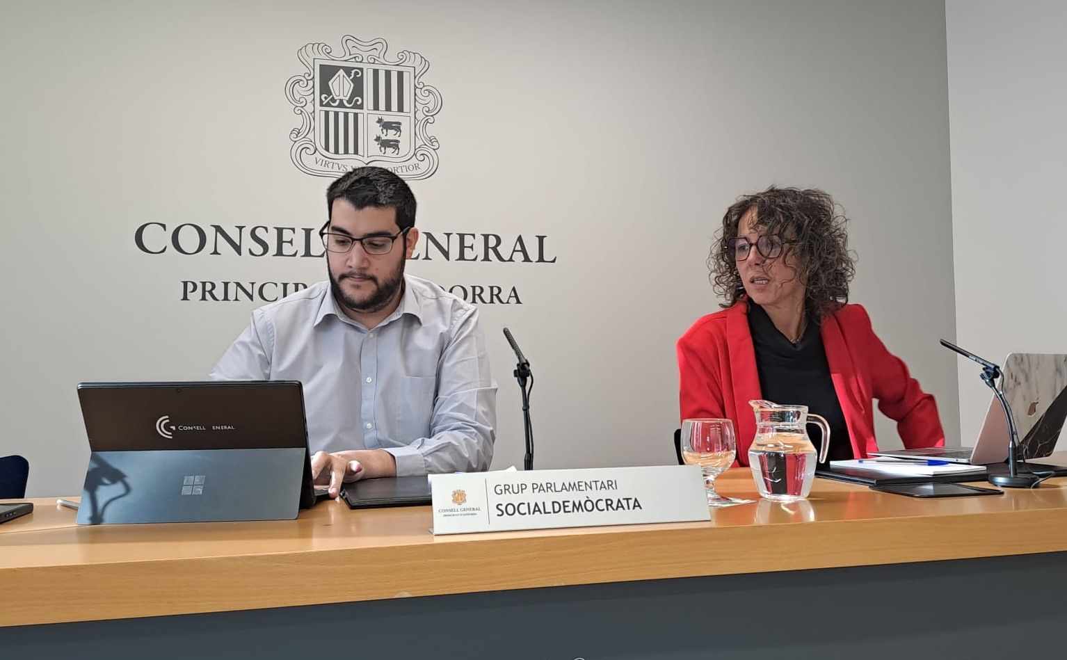 Baró i Casal, durant la roda de premsa.