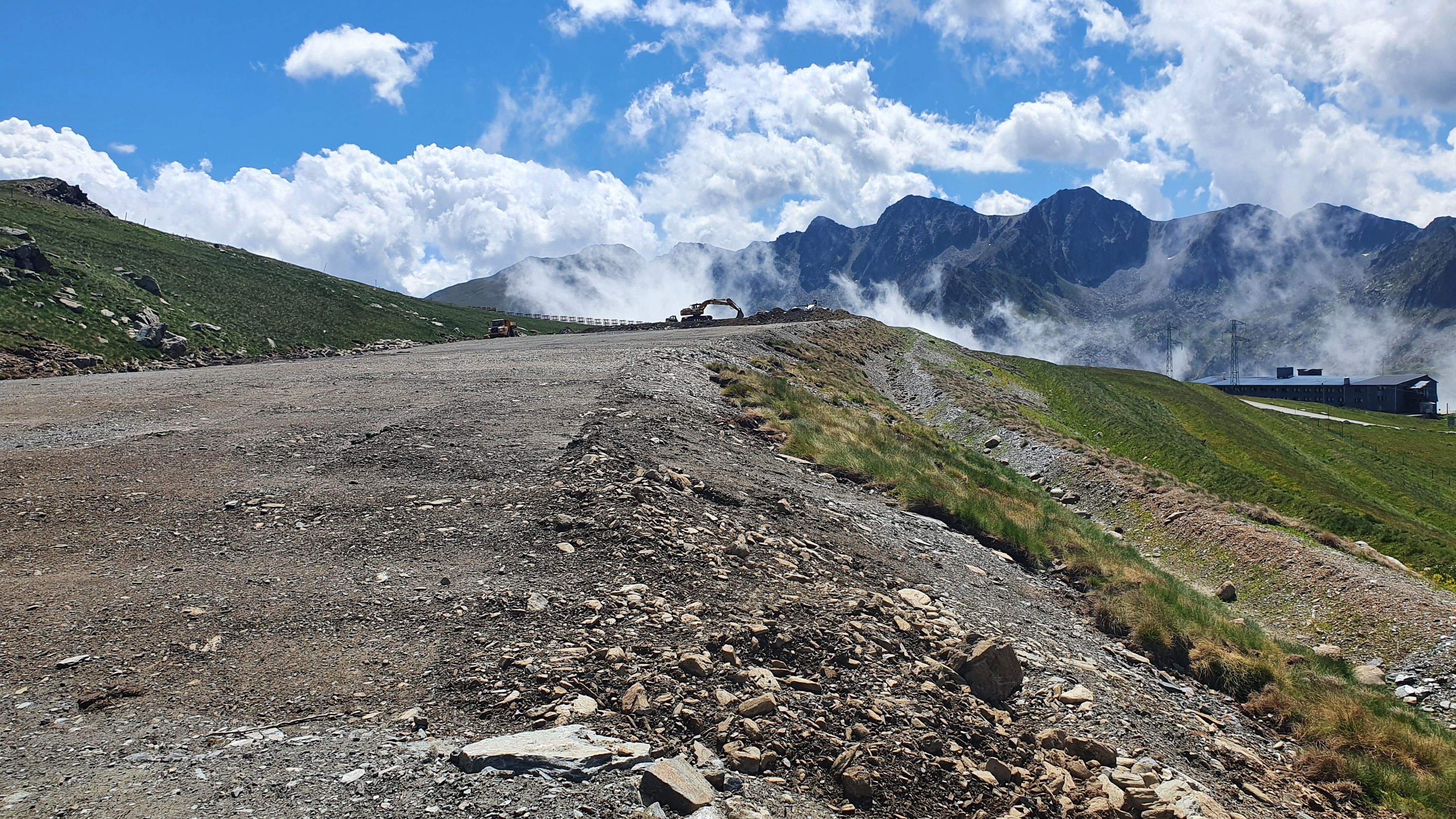 L'abocador de terres del Maià.