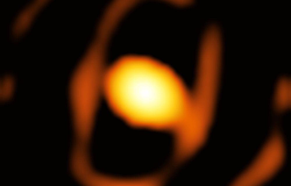 Imatge de WOH G64 obtinguda per l'instrument GRAVITY al VLTI. Crèdit: ESO/K. Ohnaka et al. Imatge de WOH G64 obtinguda per l'instrument GRAVITY al VLTI. Crèdit: ESO/K. Ohnaka et al.