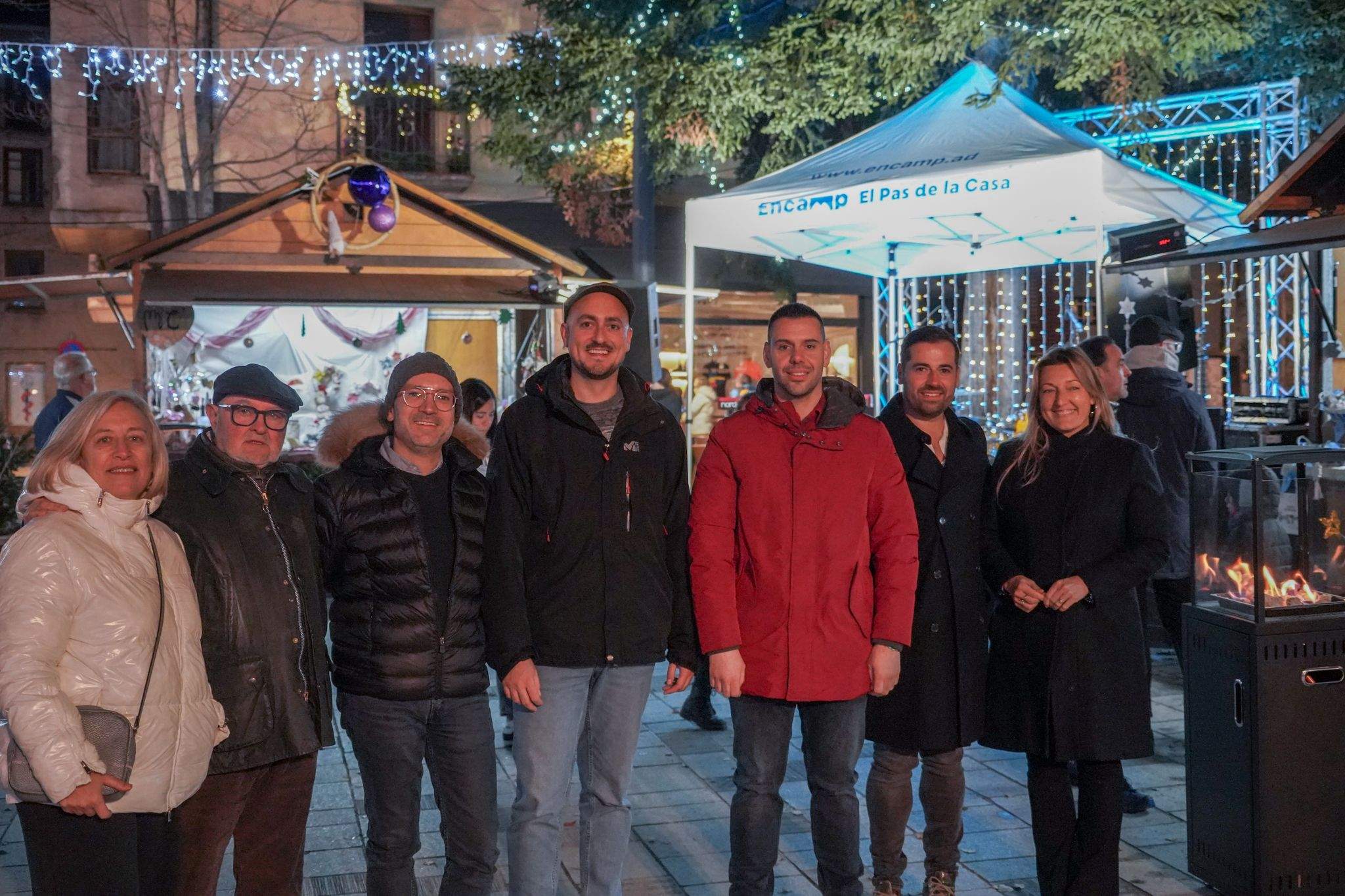 Les autoritats i els organitzadors, durant la inauguració. Les autoritats i els organitzadors, durant la inauguració.
