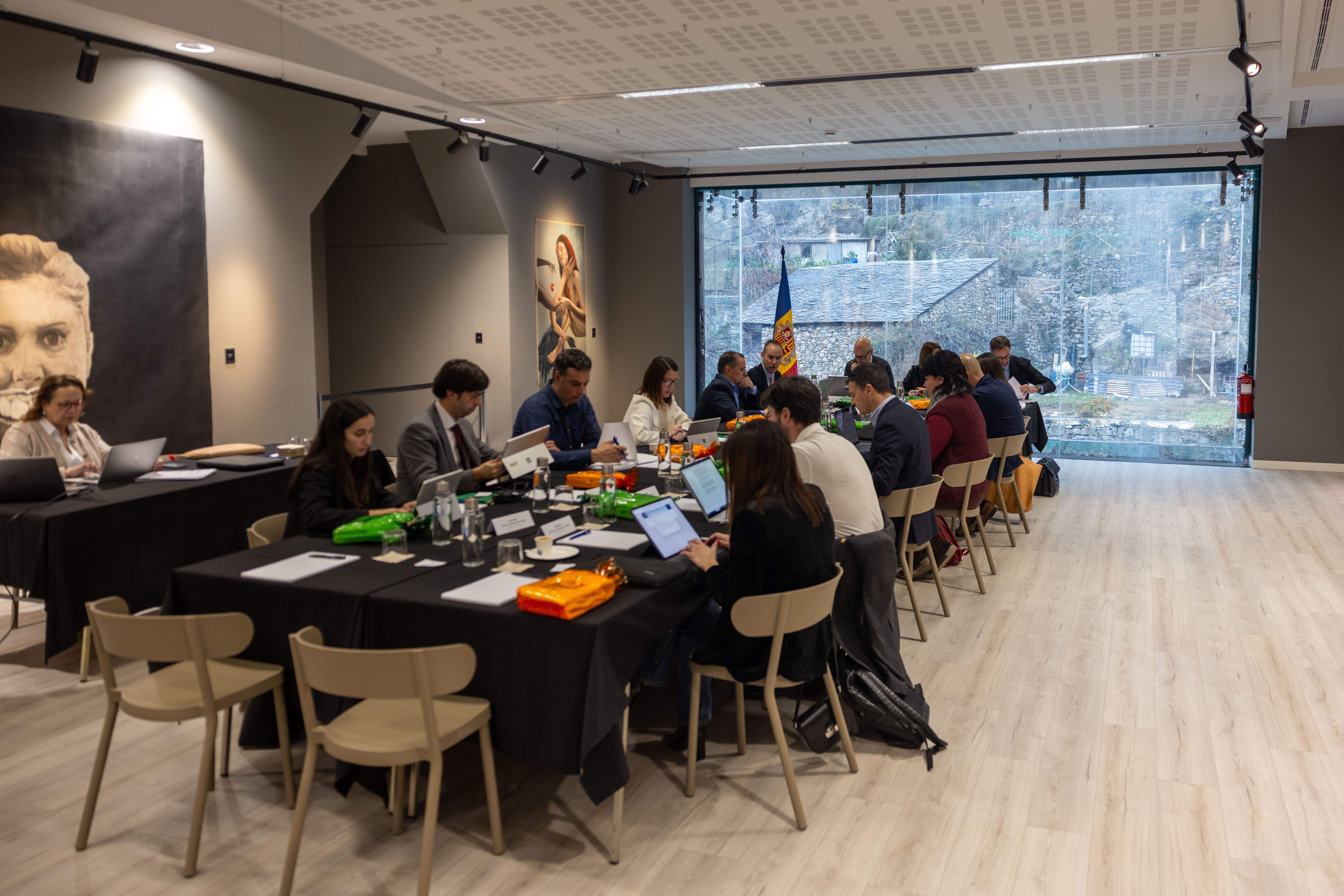 Un instant de la reunió de cònsols.