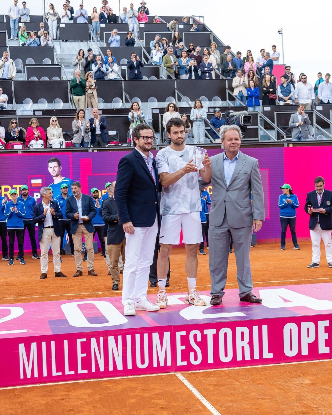 Martínez, amb el títol de subcampió de l'ATP 250 d'Estoril (Portugal).