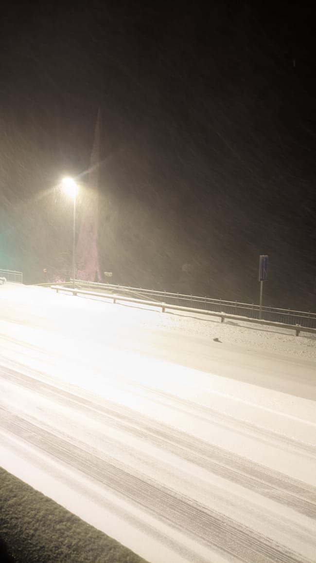 Zona del rocòdrom, a Canillo, passada la mitjanit. Zona del rocòdrom, a Canillo, passada la mitjanit.