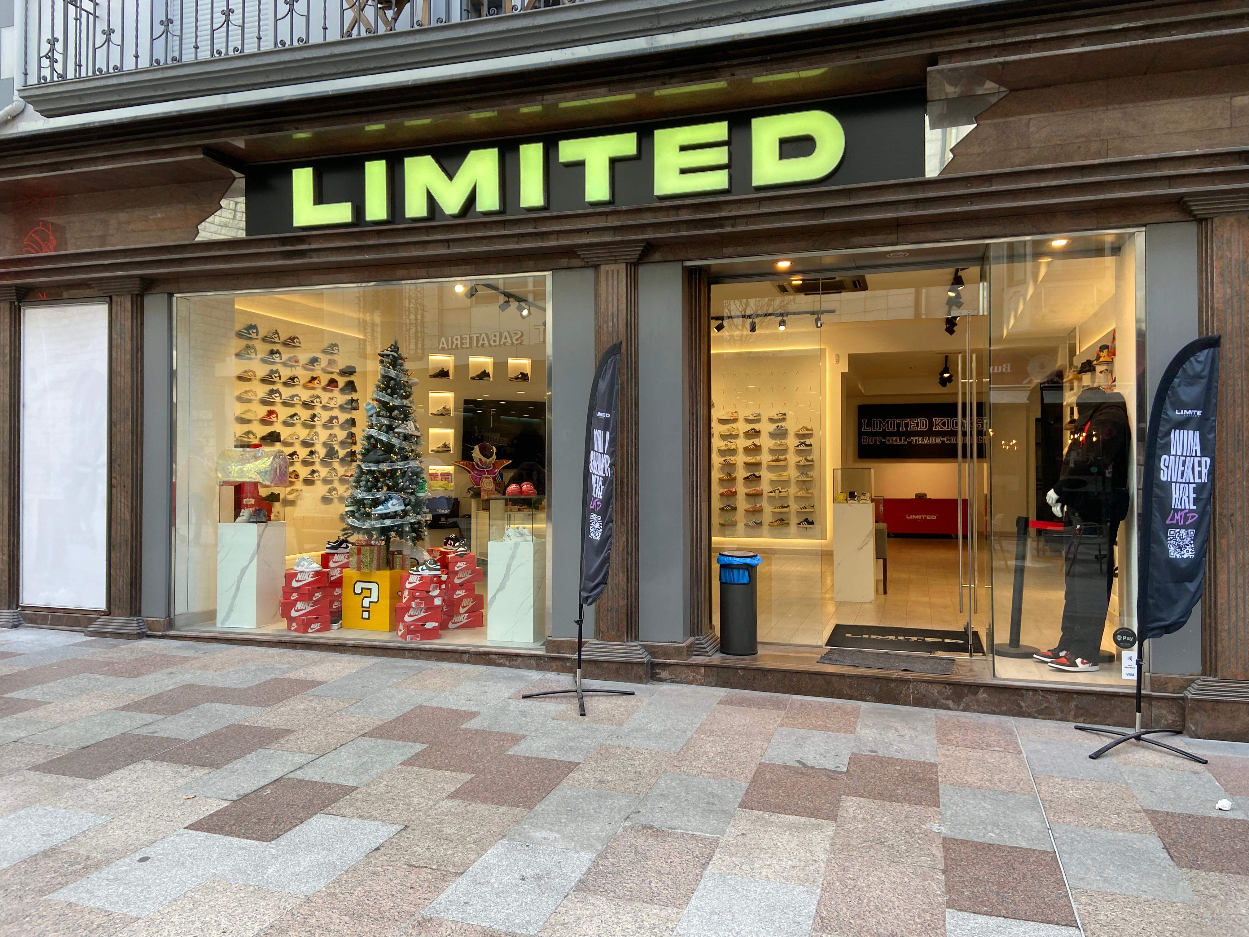 La botiga Limited Andorra, d'articles exclusius de revenda. 