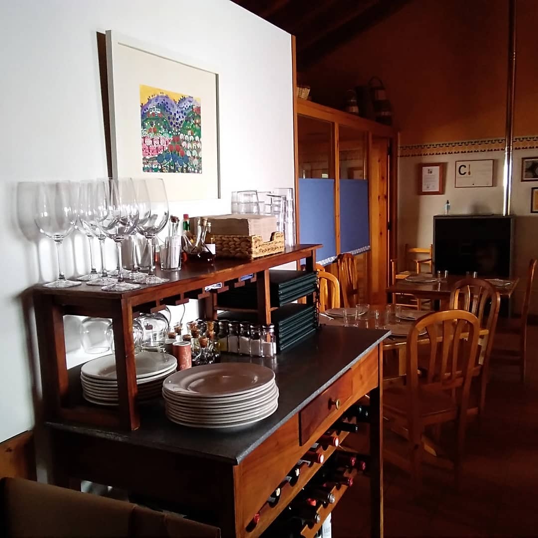 Al restaurant Hostal Vell tenim un aparell de desinfecció que funciona en permanència. Espai protegit de covid19 i altres...#espaiprotegitcovid #restaurantanserall #cuina de proximitat #vendaonline Al restaurant Hostal Vell tenim un aparell de desinfecció que funciona en permanència. Espai protegit de covid19 i altres...#espaiprotegitcovid #restaurantanserall #cuina de proximitat #vendaonline