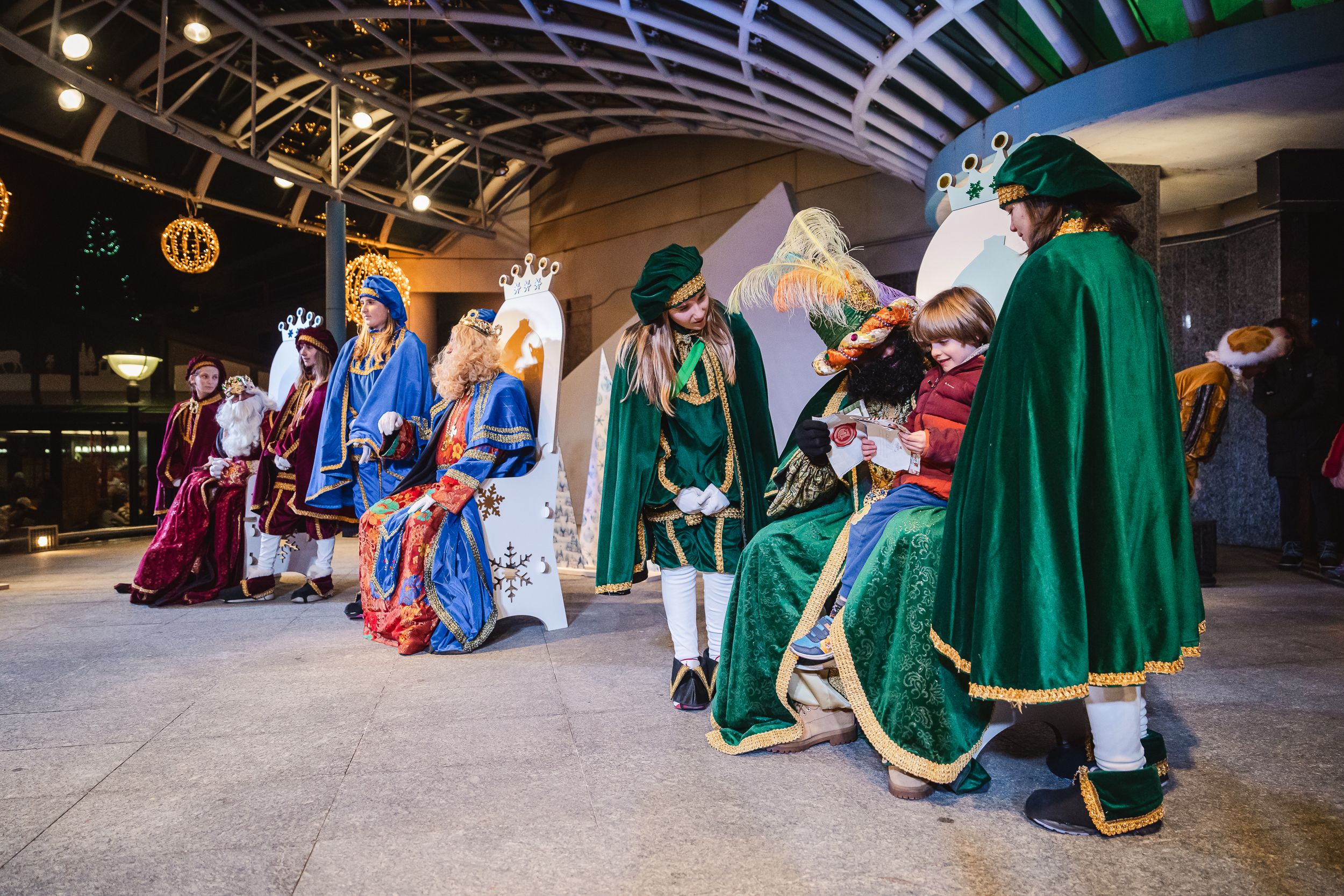 Els Mags d'Orient a la plaça dels Arínsols d'Encamp (@RCalvo/Comú Encamp)