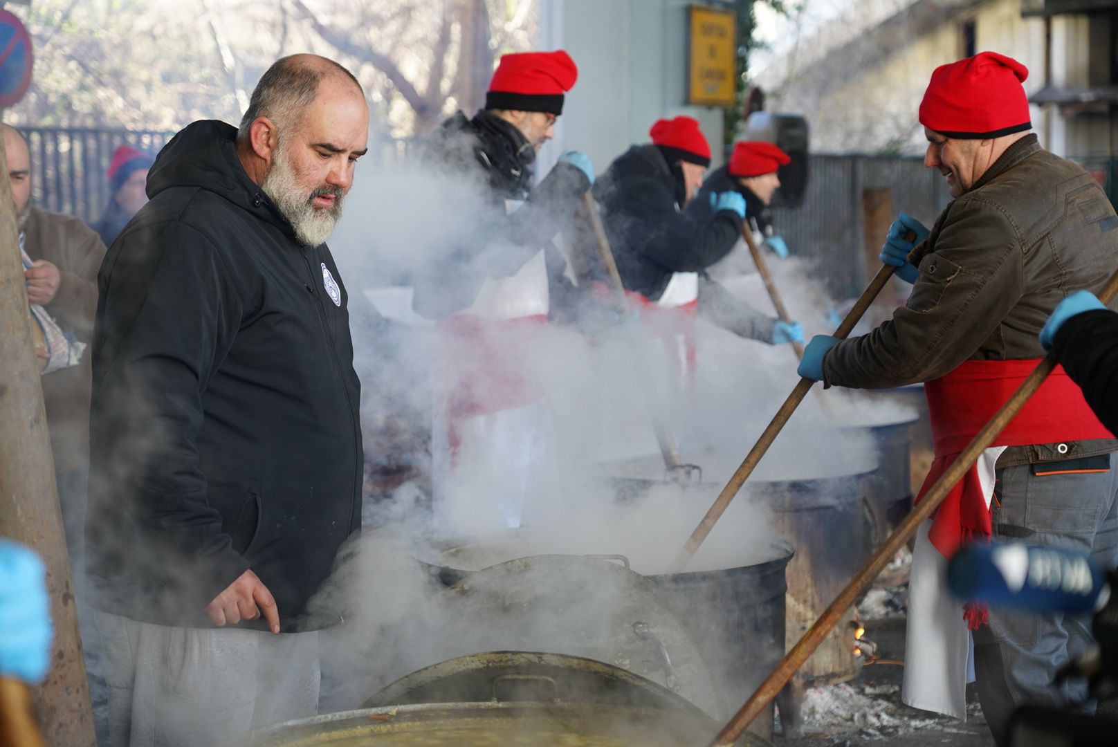 Remenant les fogaines a Escaldes.