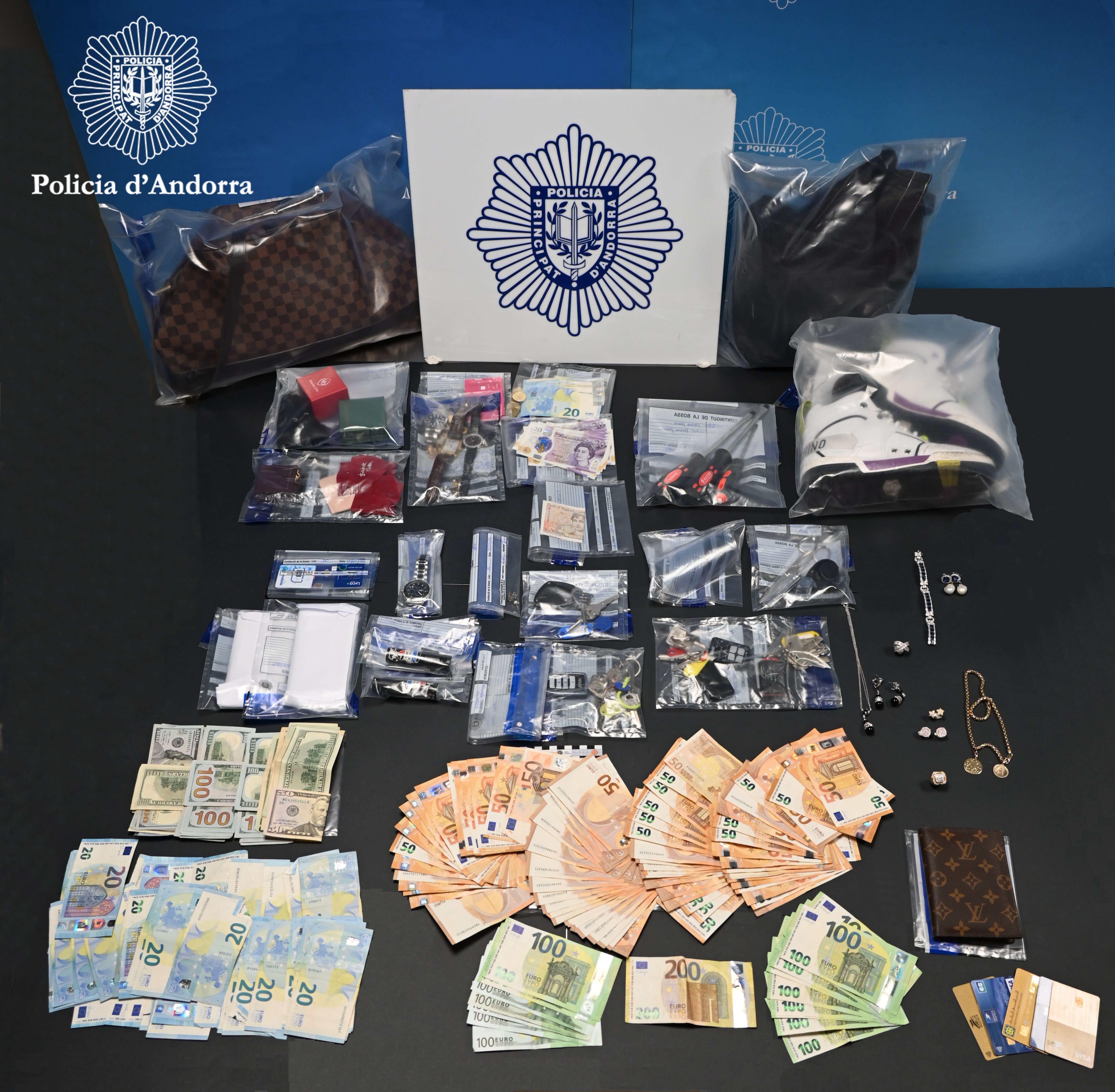 Material comissat en la denominada 'Operació Garsa'.