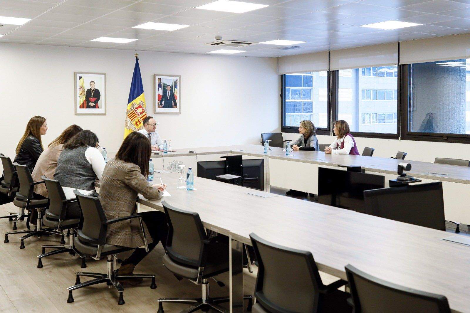 Un moment de la reunió amb les representants dels dietistes.