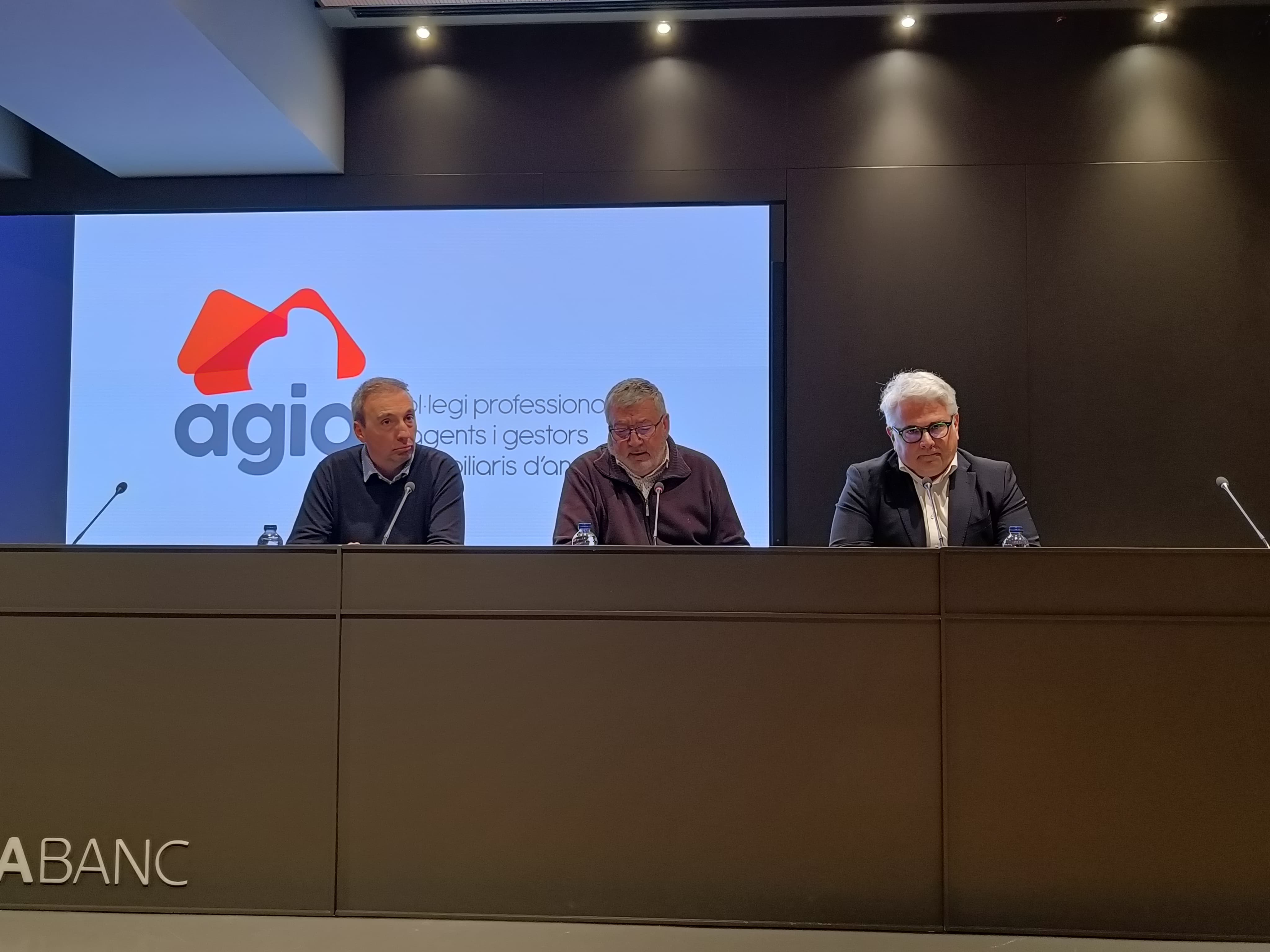 D'esquerra a dreta: Francesc Pont, Gerard Casellas i Carlos Salinas.