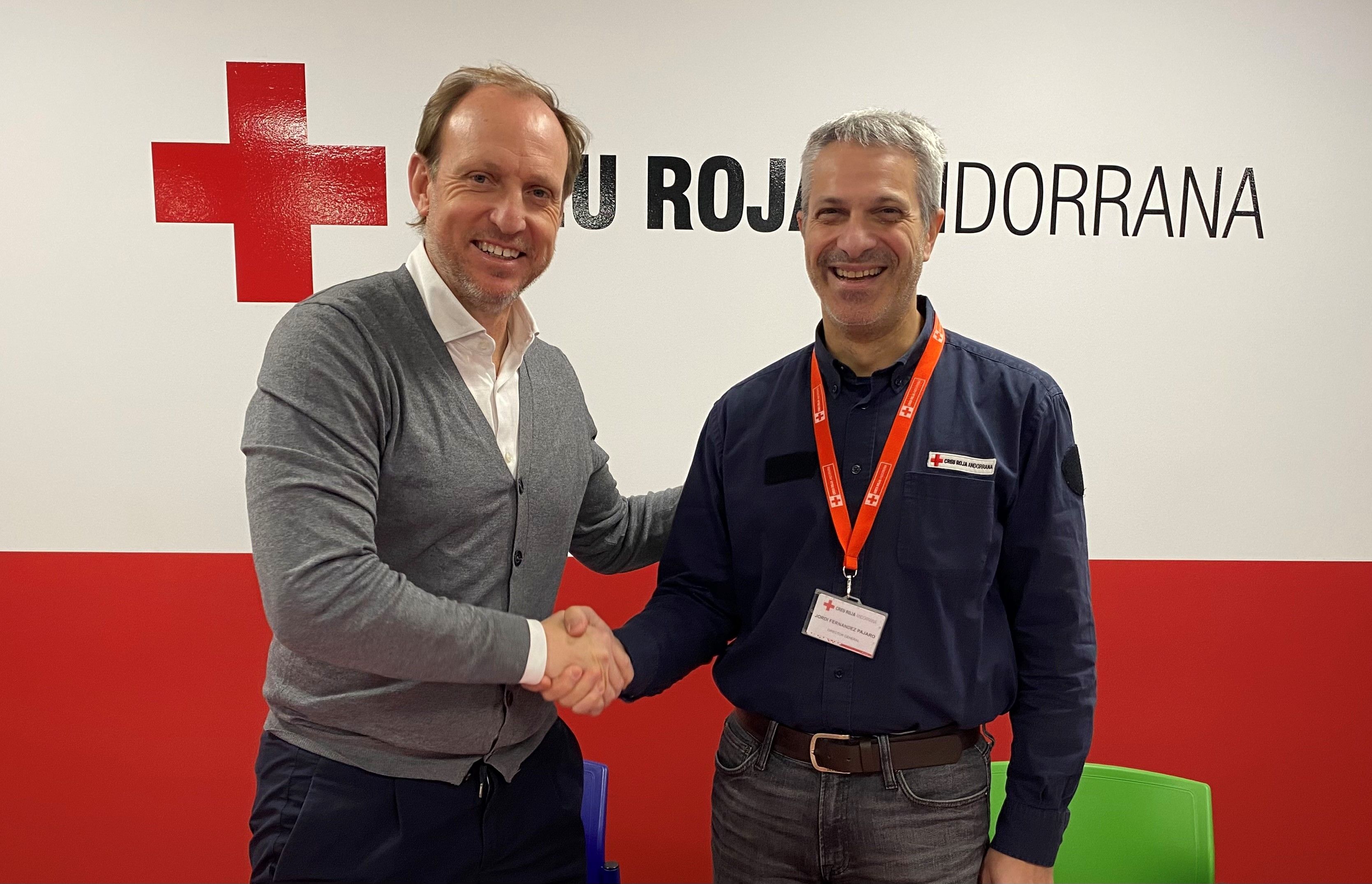 Black Horser Partners i Creu Roja han signat el conveni de col·laboració.