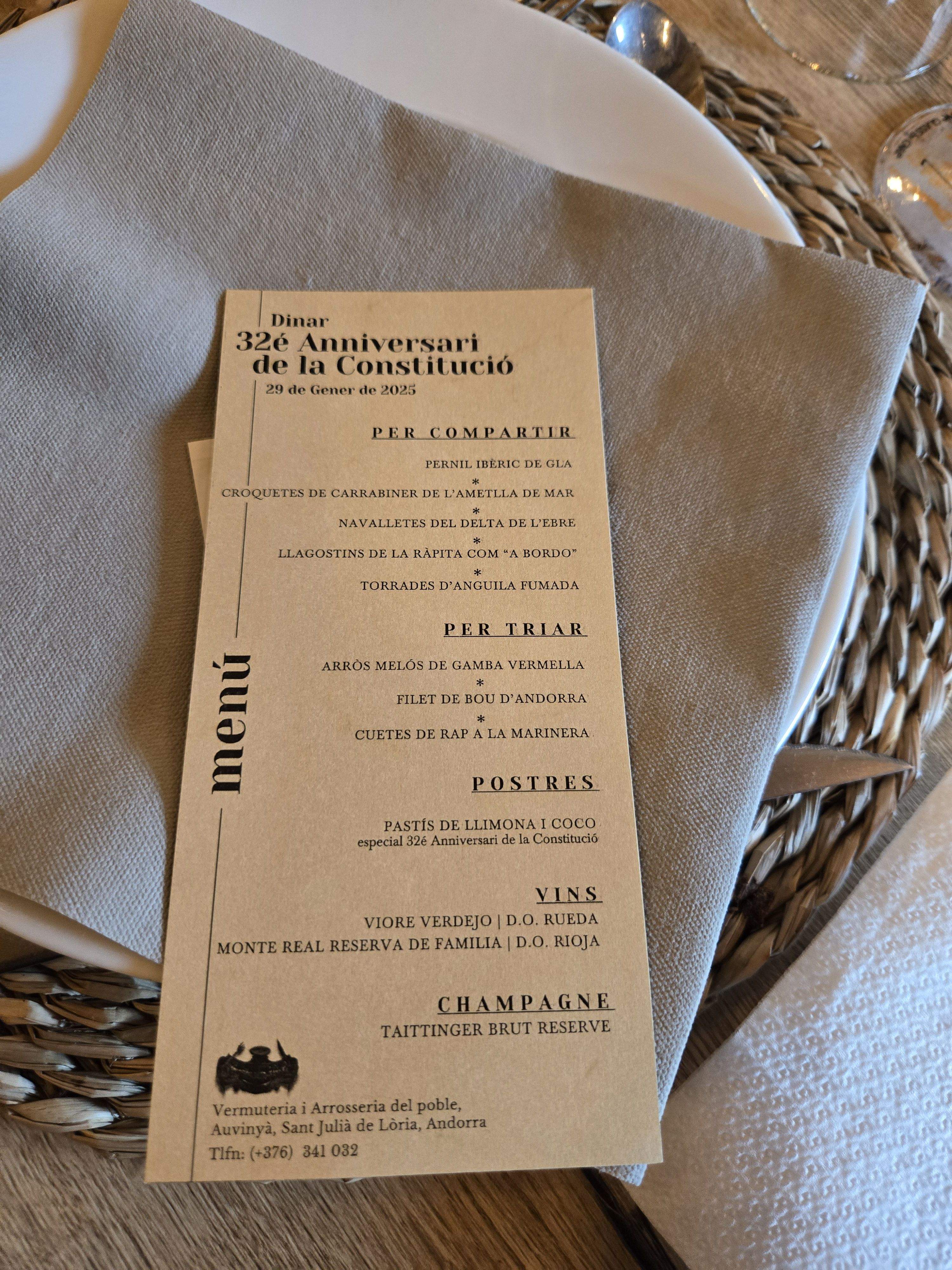 El menú del dinar. El menú del dinar.