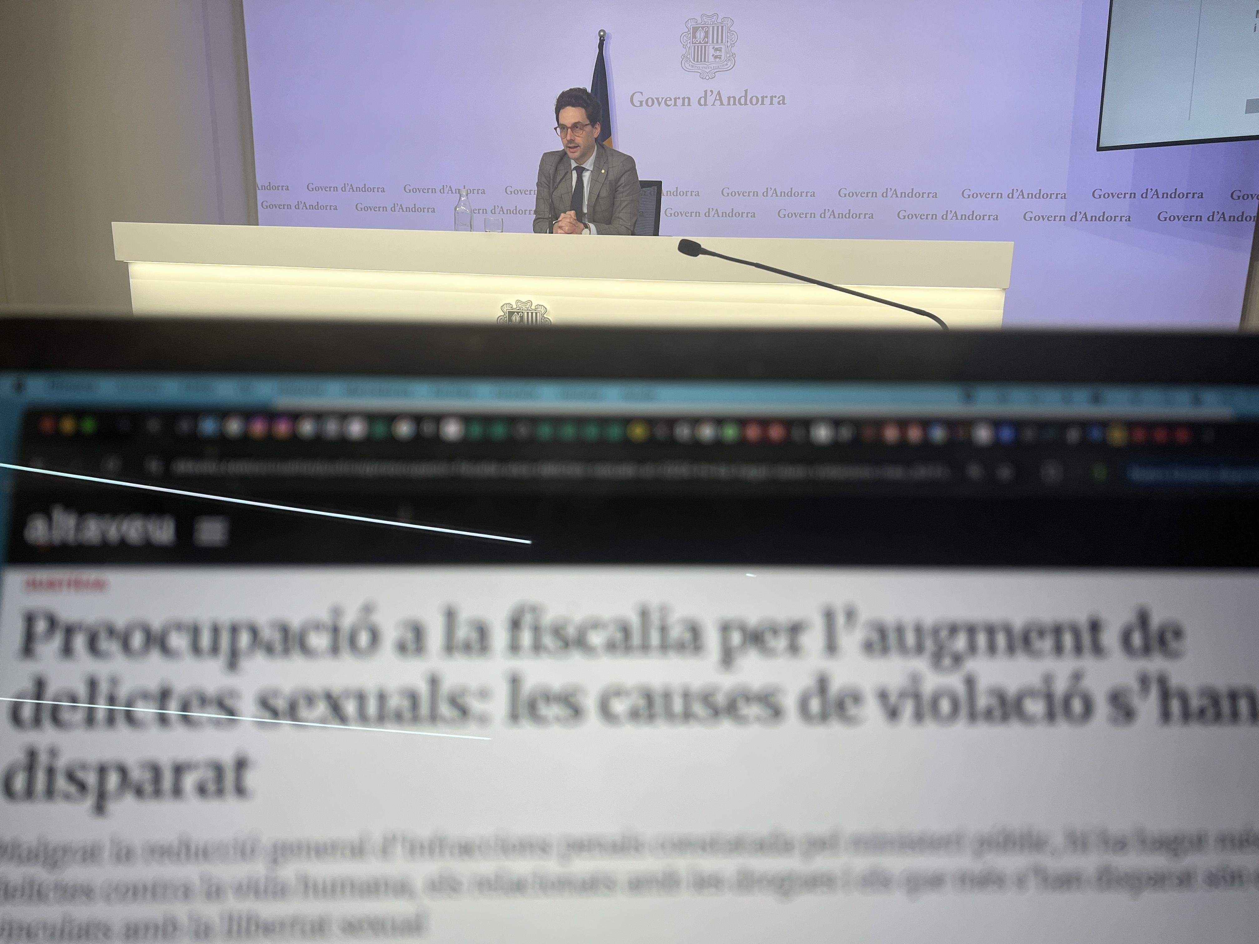 Guillem Casal ha mostrat la preocupació del Govern per l'augment de delictes de naturalesa sexual. Guillem Casal ha mostrat la preocupació del Govern per l'augment de delictes de naturalesa sexual.