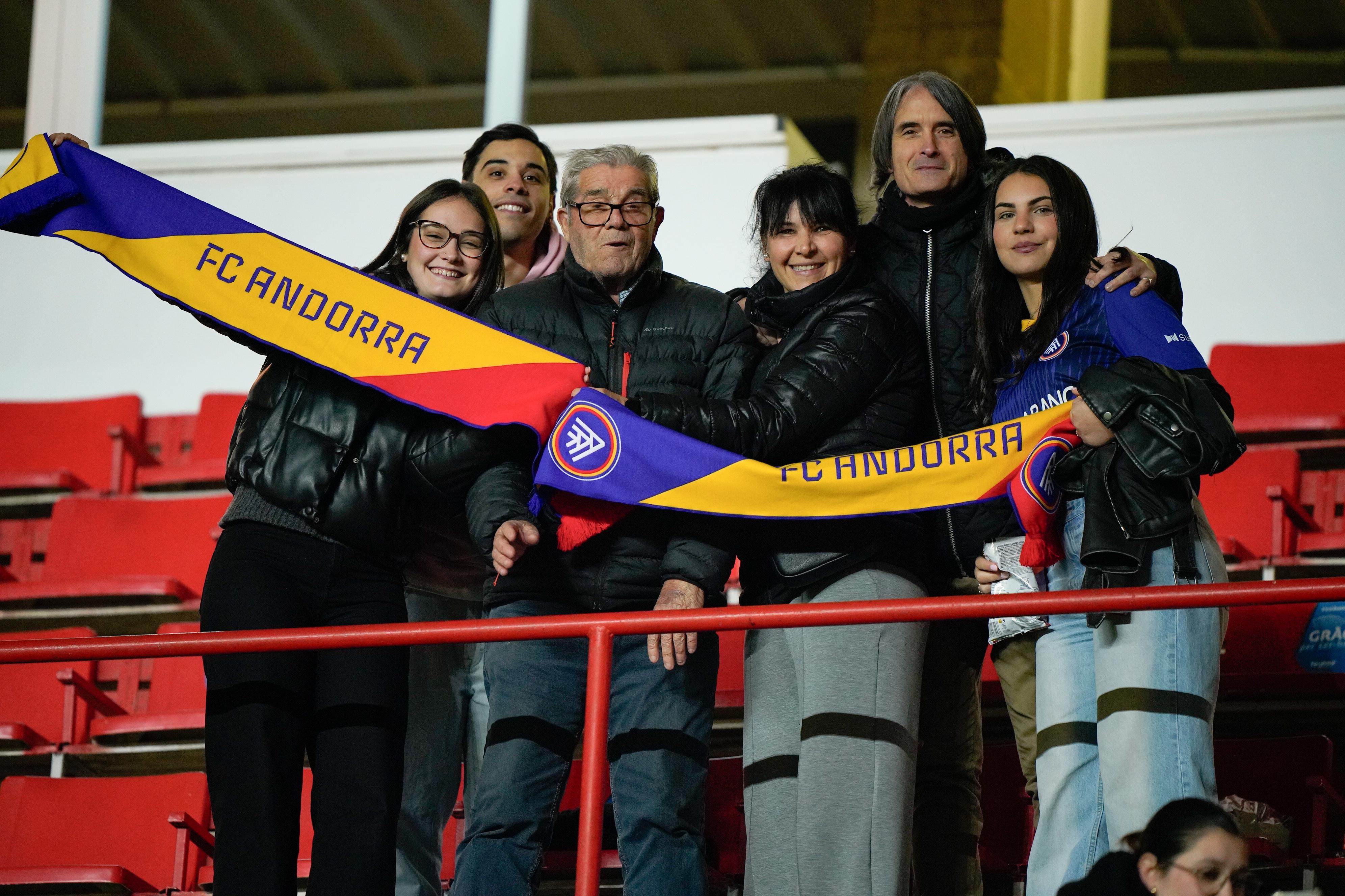 Els aficionats tricolors no han fallat en la seva cita a Tarragona.