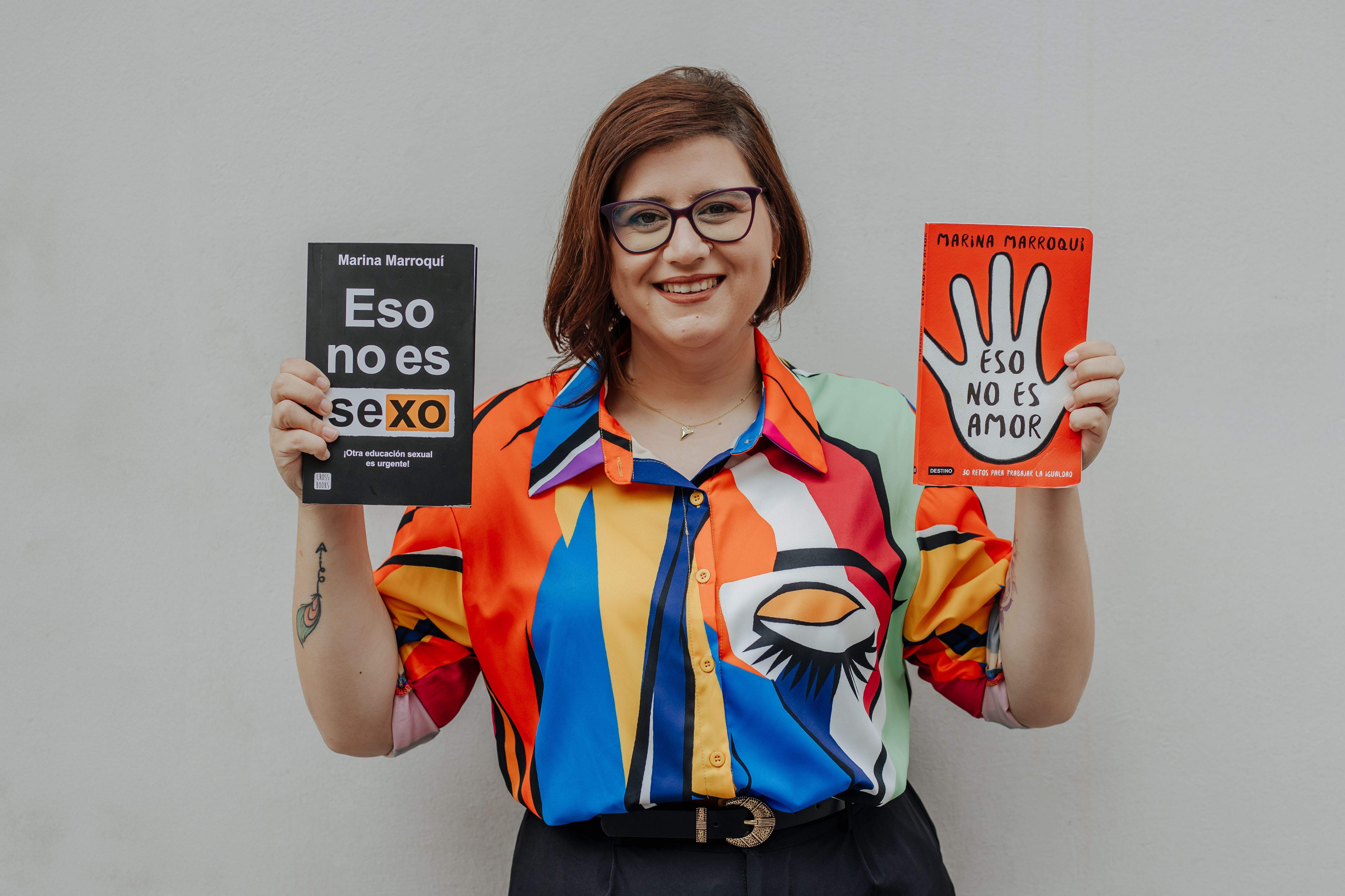 L'educadora social experta en violència de gènere, Marina Marroquí. La portaveu del Sindicat, Rebeca Bonache.