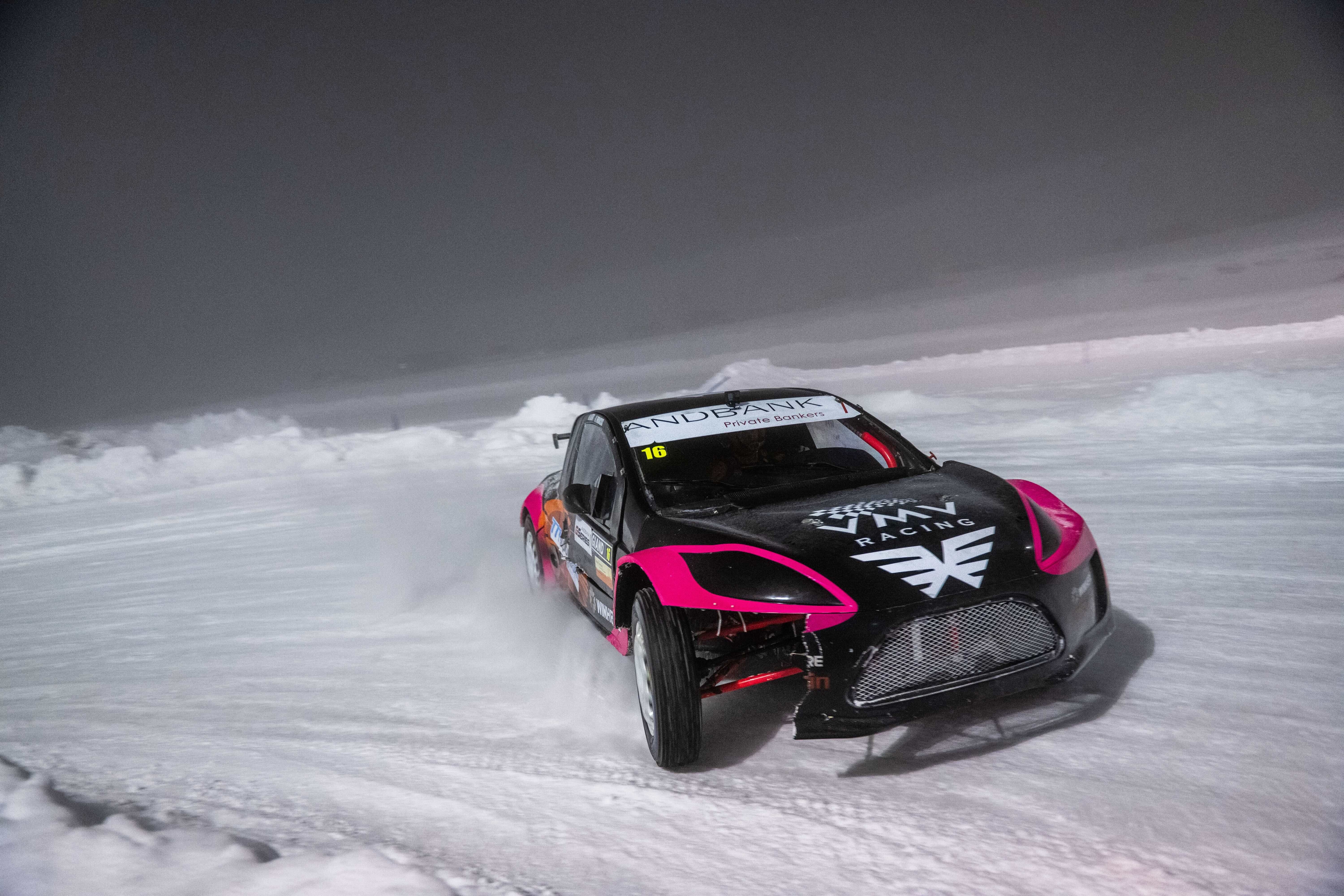 935ec6a5 e16b a636 bc35 e5aa9618c704