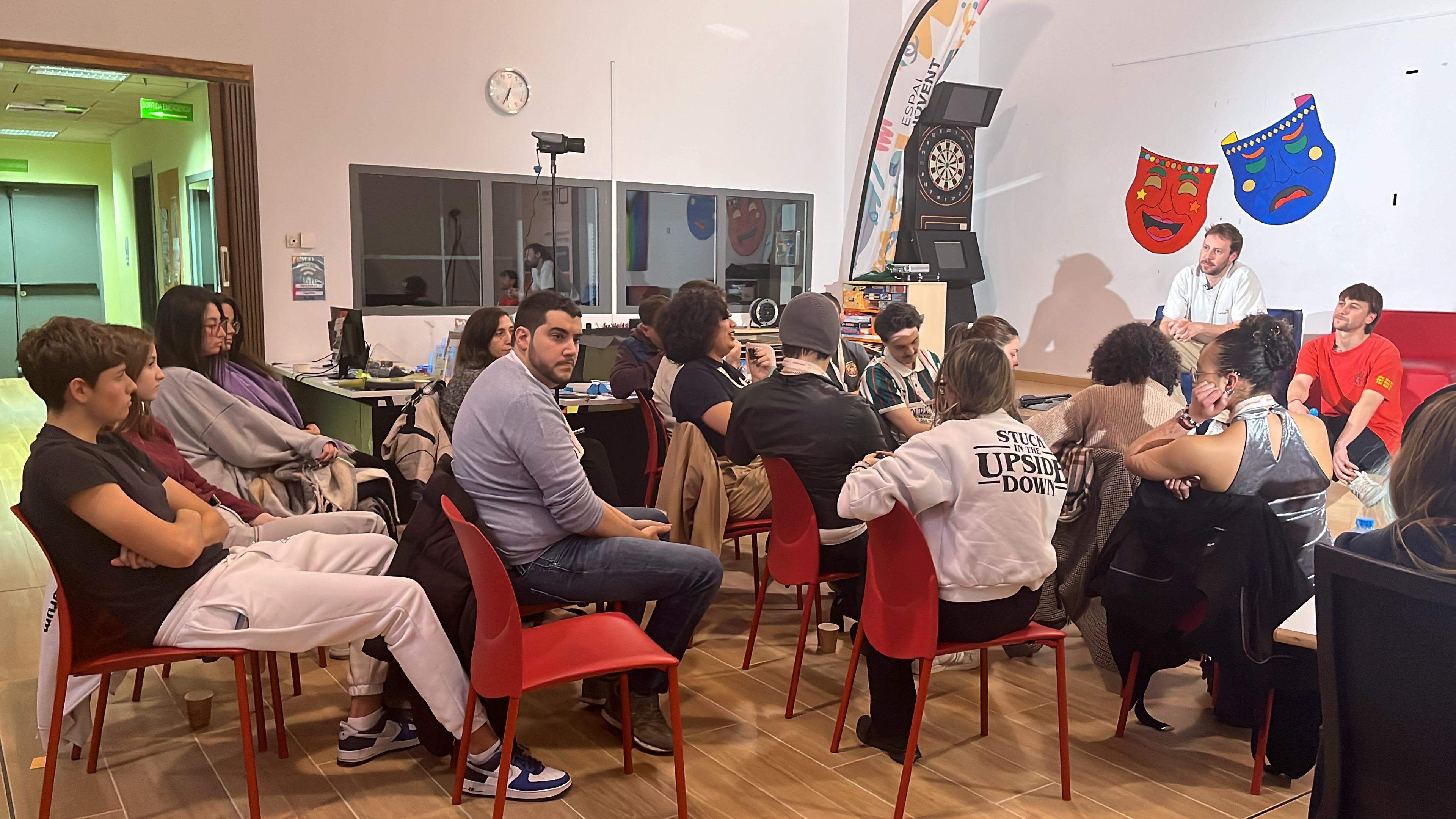 El president del PS, Pere Baró, ha estat un dels assistents als debats de tarda.