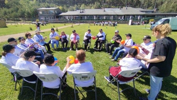 Una de les activitats a l'exterior.