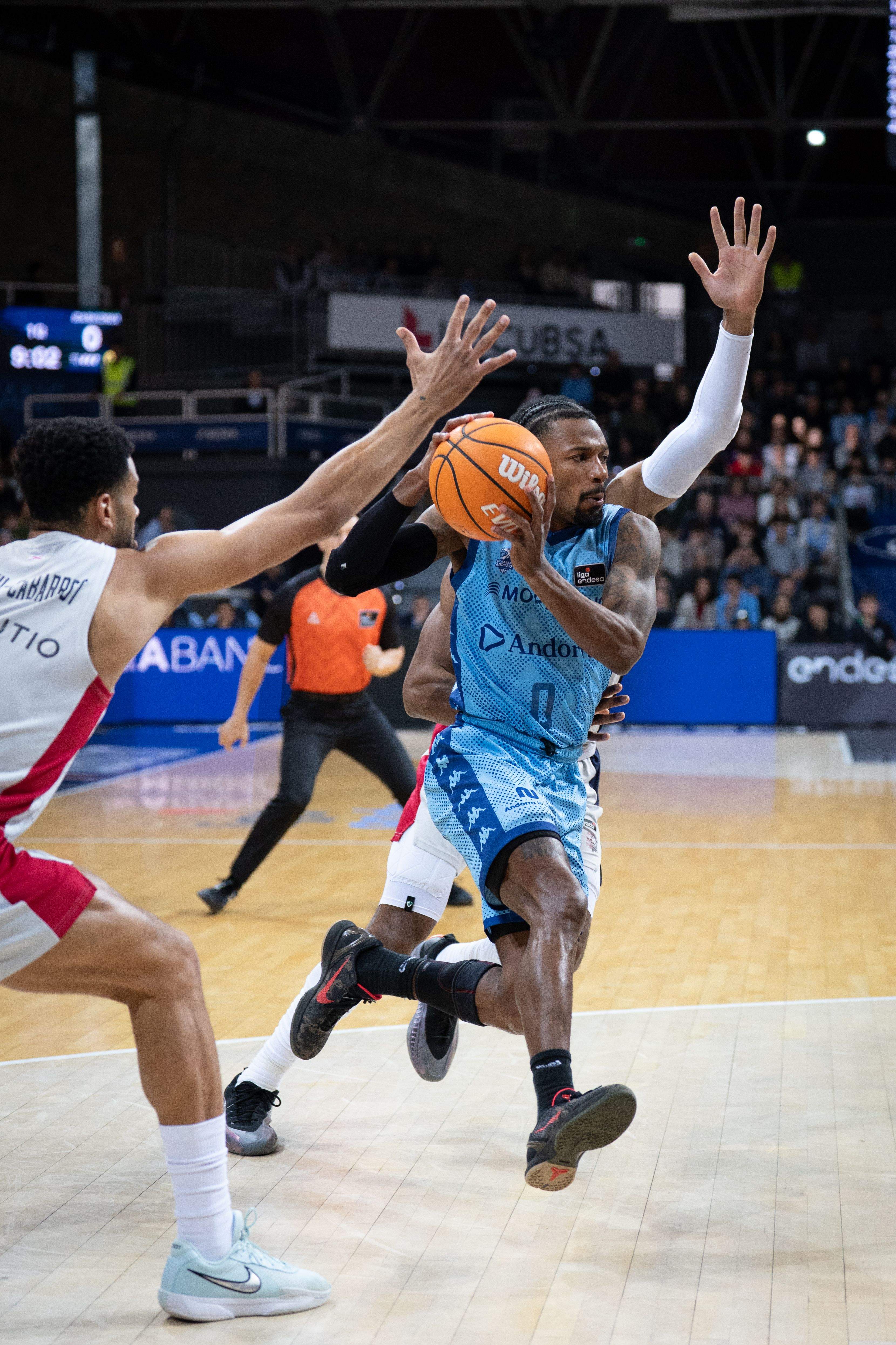 Shannon Evans ha estat el jugador més destacat de la victòria contra el Baskonia (21 de valoració).