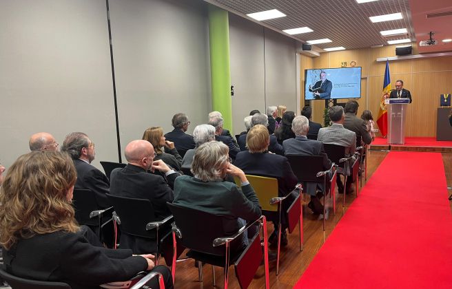 Discurs del cap de Govern, Xavier Espot, durant l'entrega Creu Set Braços a Marc Forné. Discurs del cap de Govern, Xavier Espot, durant l'entrega Creu Set Braços a Marc Forné.