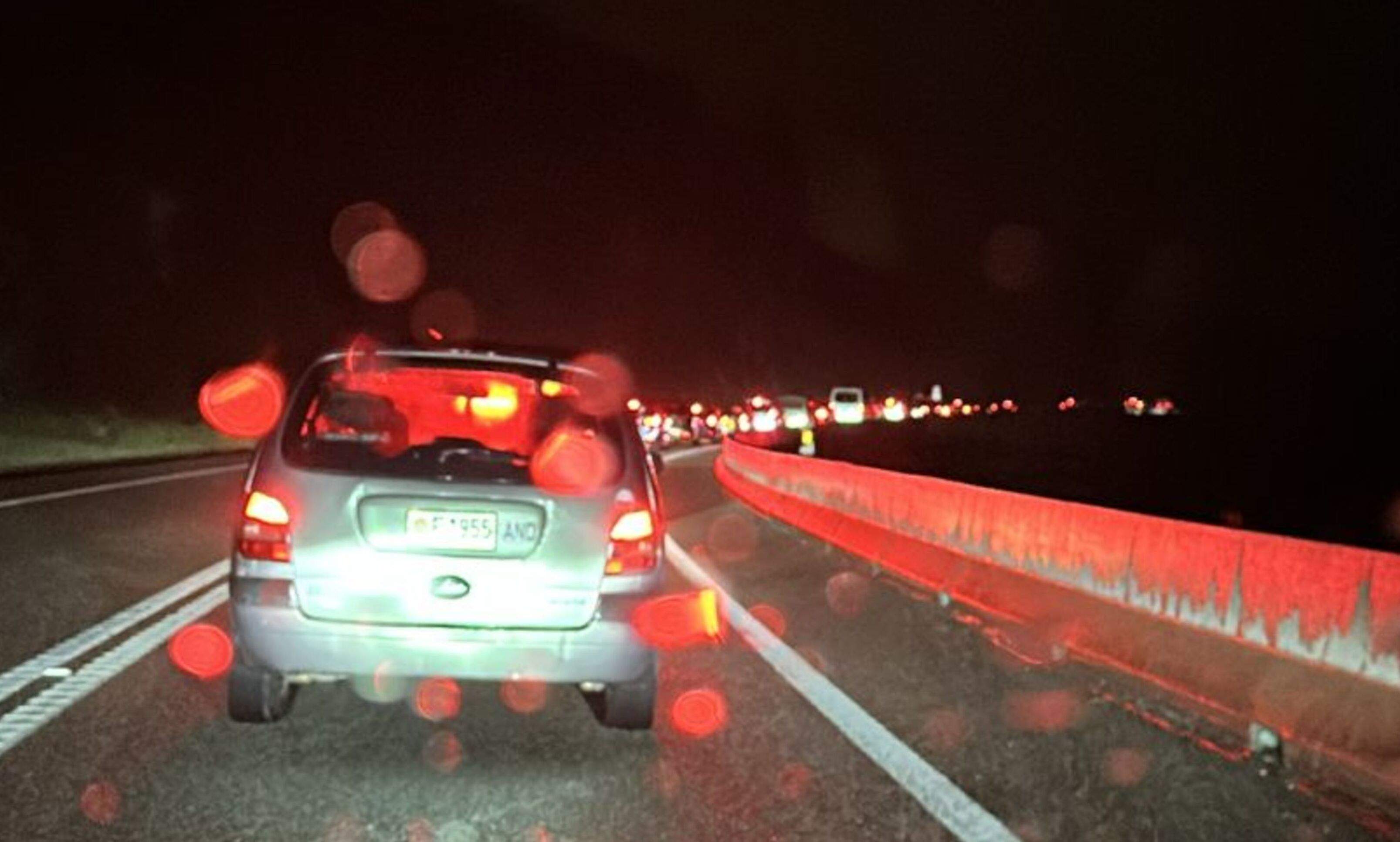 Retencions de pujada a l'N-145.