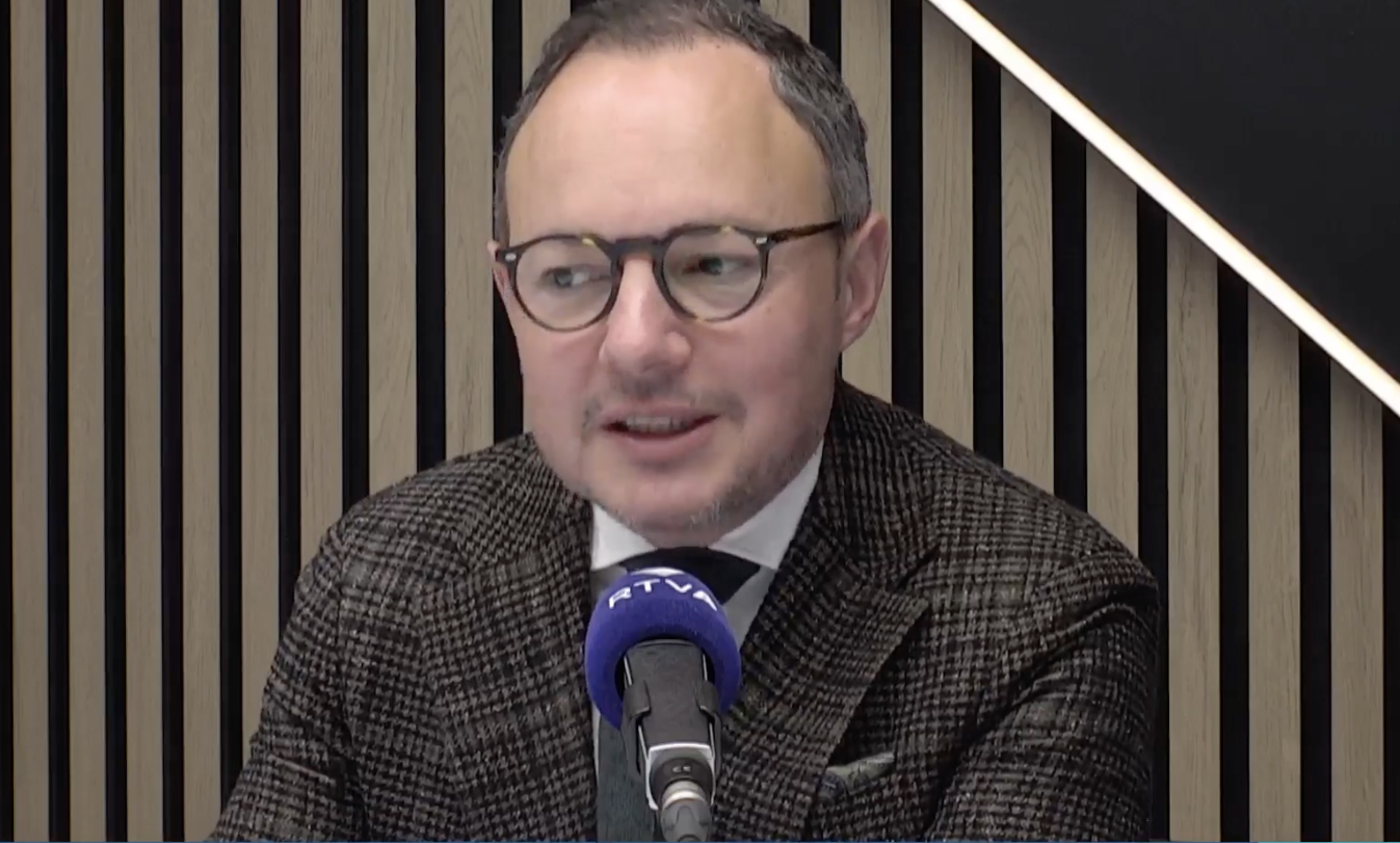 Xavier Espot durant l'entrevista a RNA.