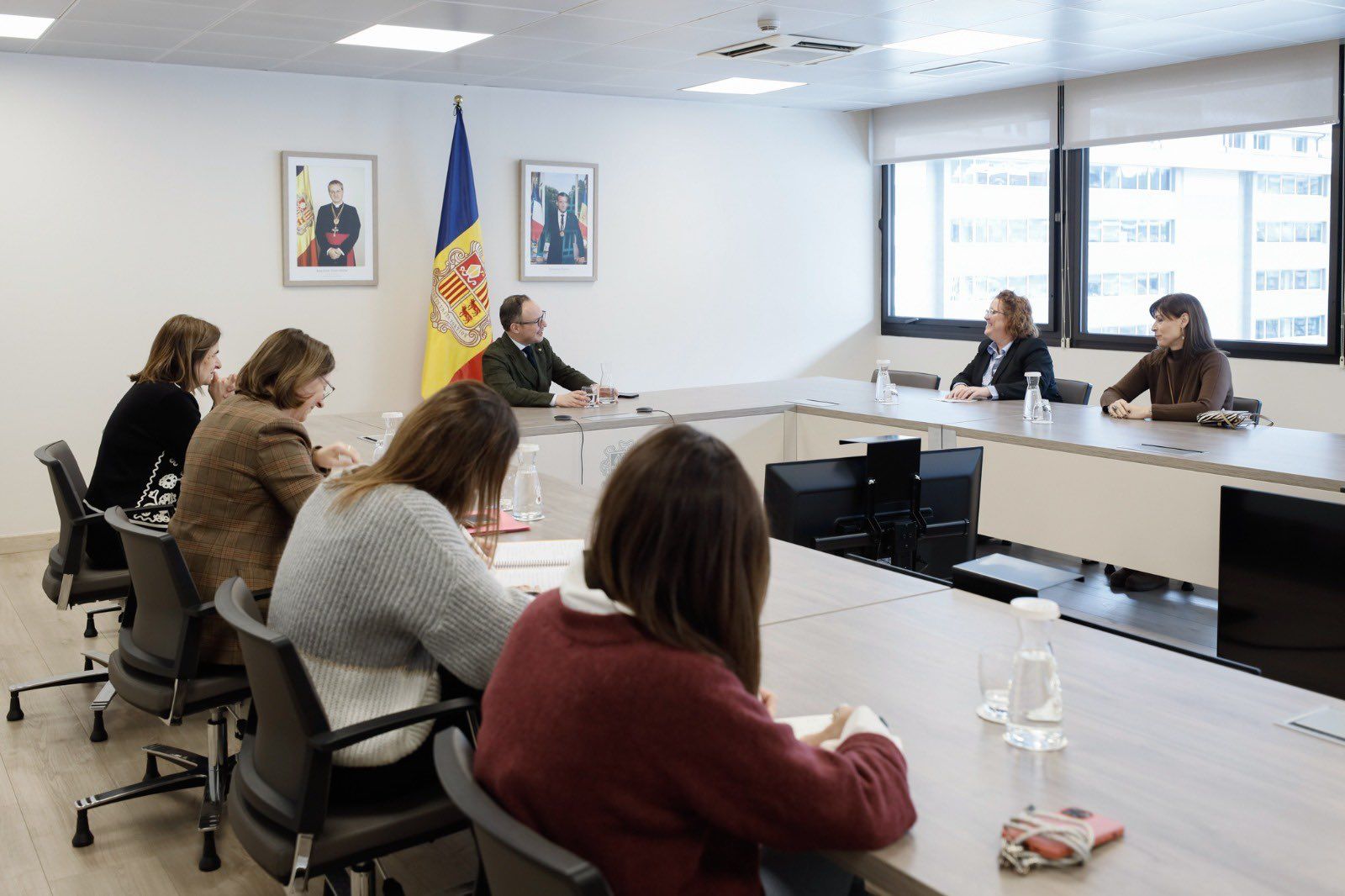 Reunió de l'AMMA amb el cap de Govern i els ministeris d'Afers Socials i Salut.