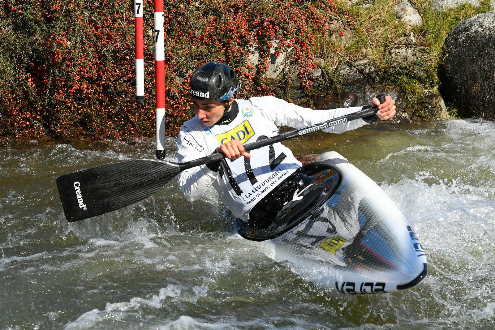 Mònica Doria, durant una baixada de la darrera Copa Pirineus. Mònica Doria, durant una baixada de la darrera Copa Pirineus.