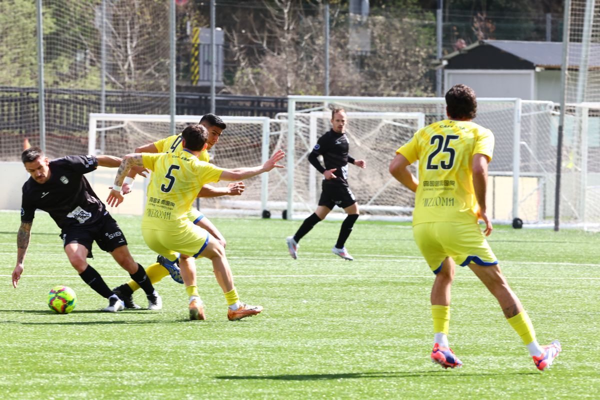 El Ranger's ha perdut dos punts molt valuosos. El Ranger's ha perdut dos punts molt valuosos.