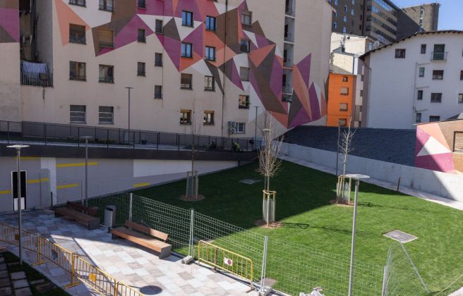 Zona verda de la plaça de l'Església.