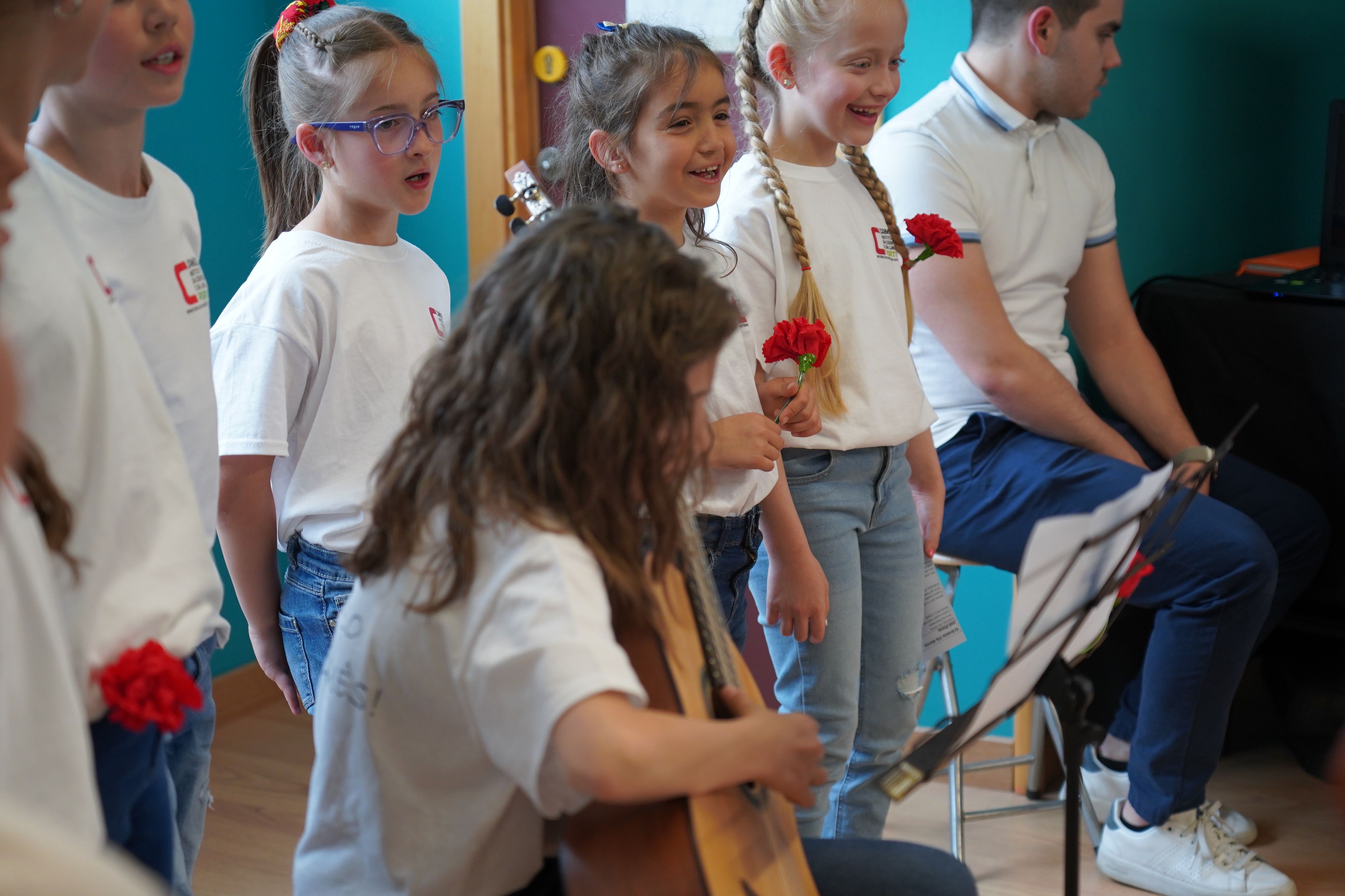 Interpretant un dels temes de la història contemporània portuguesa. Interpretant un dels temes de la història contemporània portuguesa.