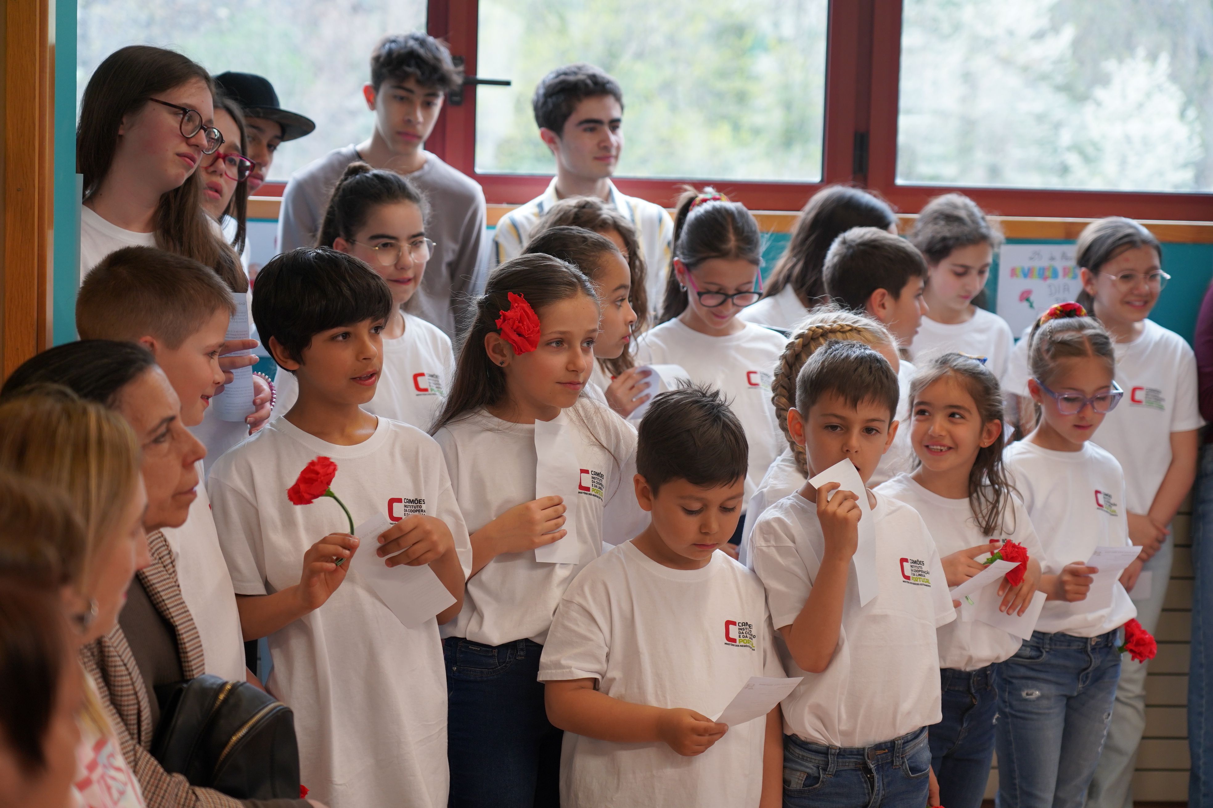 Cantant el 'Grândola Vila Morena' Cantant el 'Grândola Vila Morena'