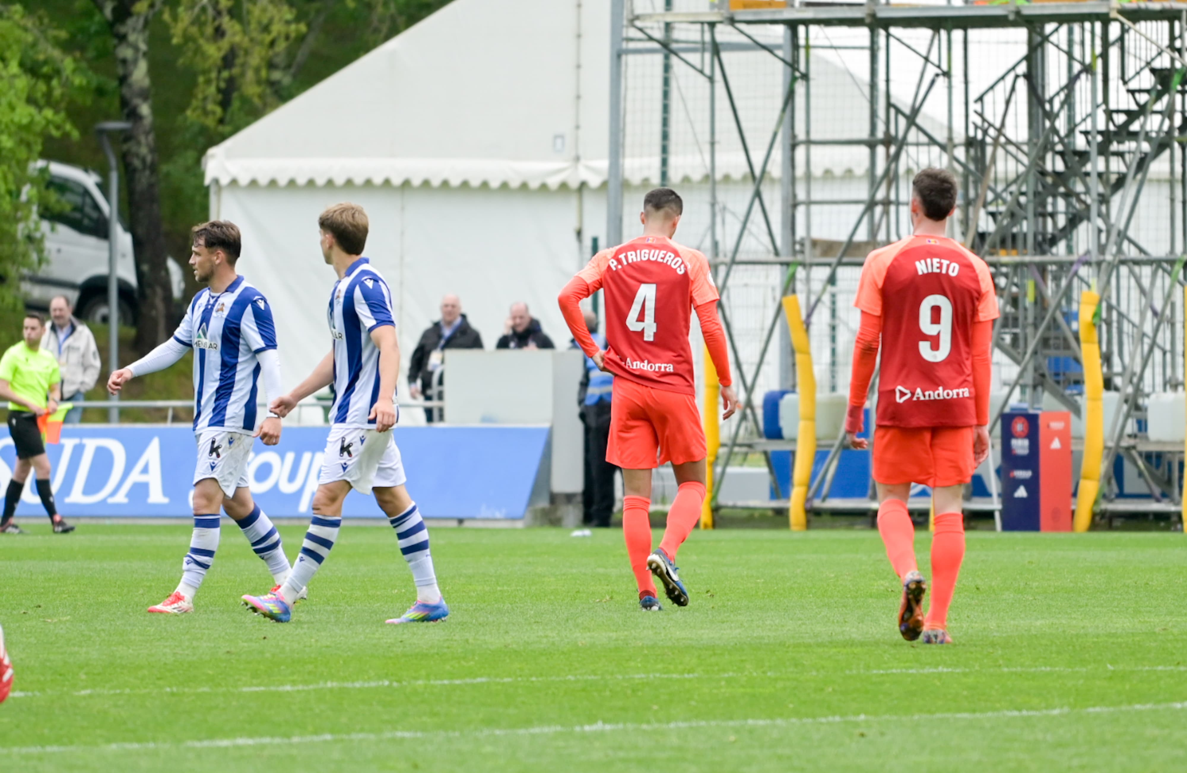 Els tricolors, totalment desconnectats a l'inici de partit. Els tricolors, totalment desconnectats a l'inici de partit.