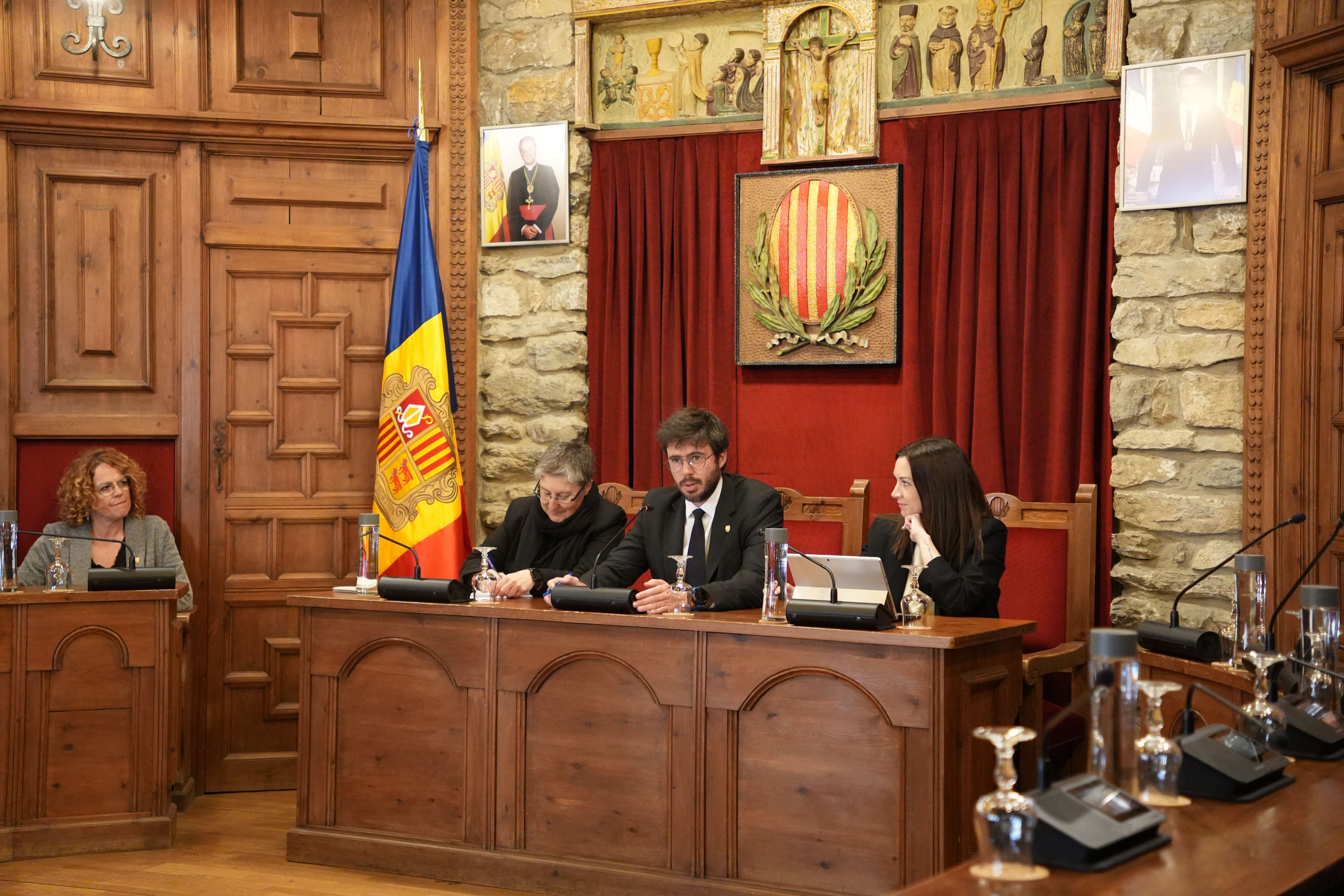 Cerni Cairat intervé durant el consell de comú.