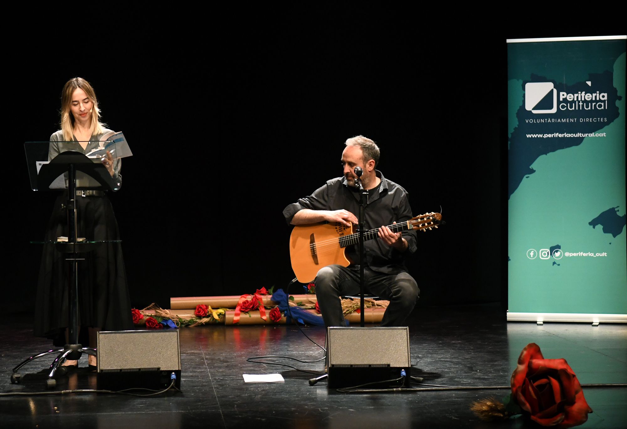 Recital del cantautor Roger Mas i la poeta Teresa Colom.